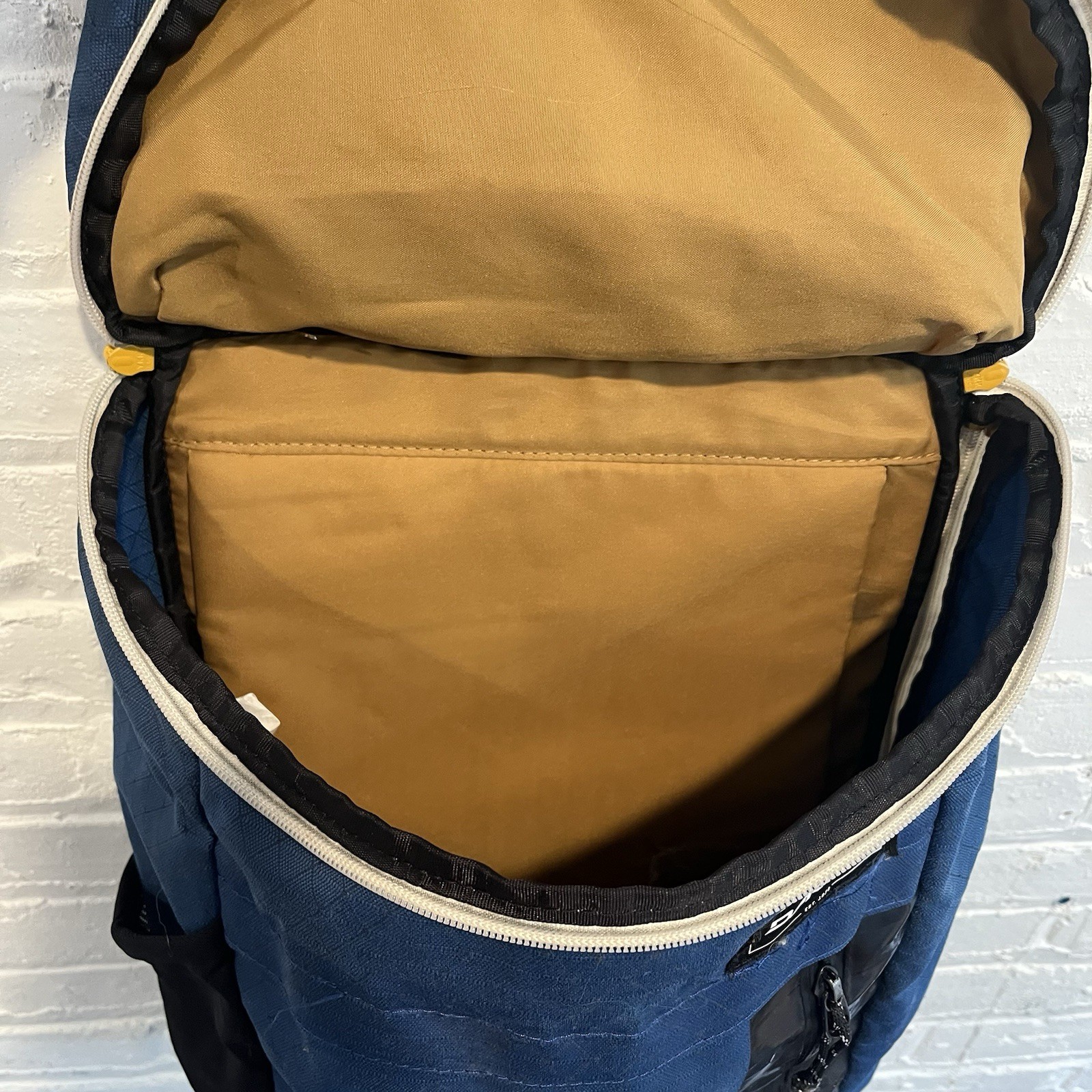 Dakine Concourse Scout 28L Laptop Backpack Blue Ripstop Side Access