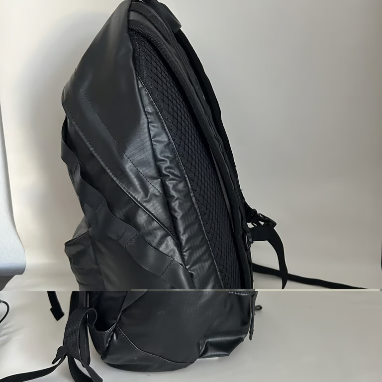 Oakley Enduro 25LT 2.0 Backpack Blackout Black Laptop School Travel Bag Nylon
