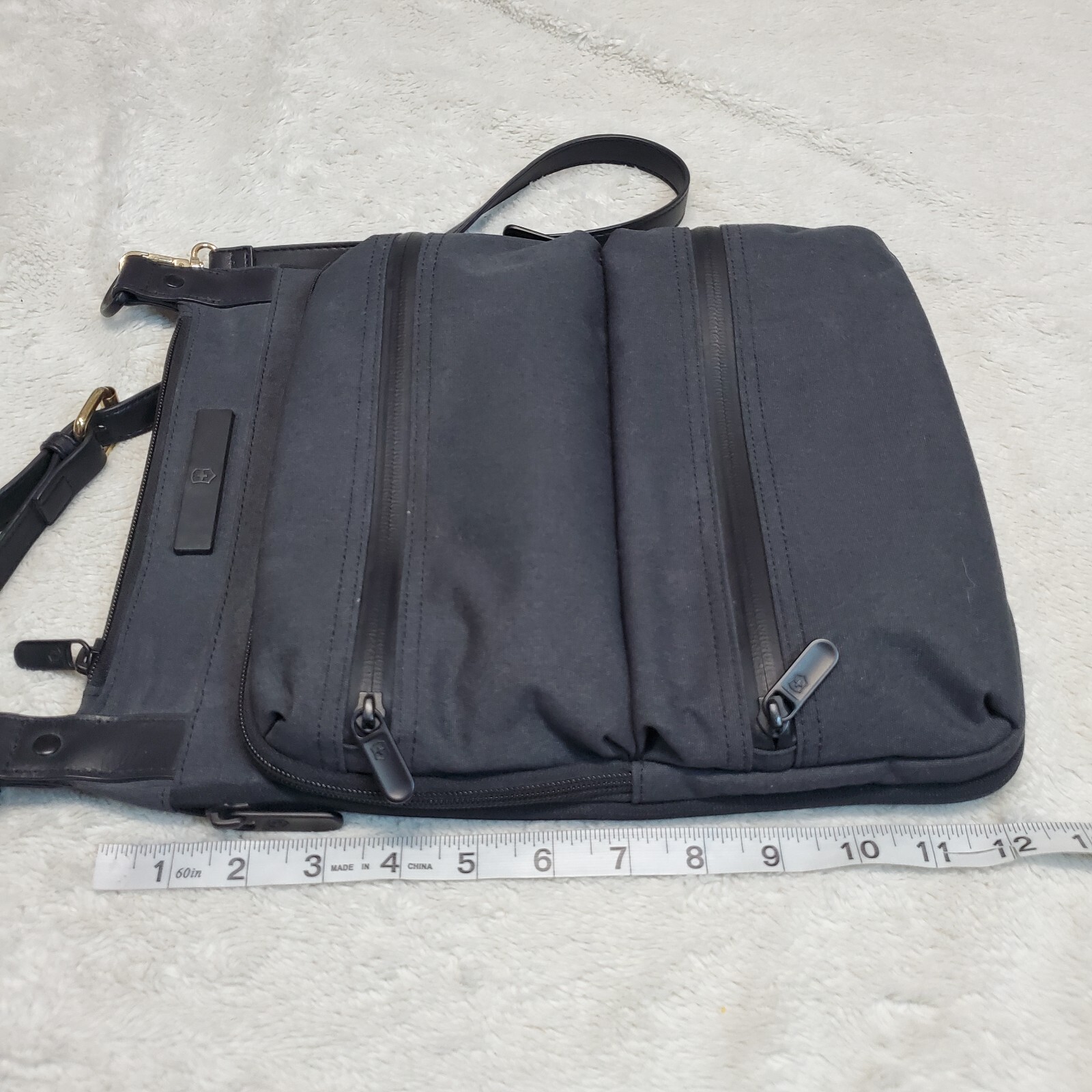Victorinox Gray Swiss Army Men Crossbody Bag Fabric Office School Shoulder Strap