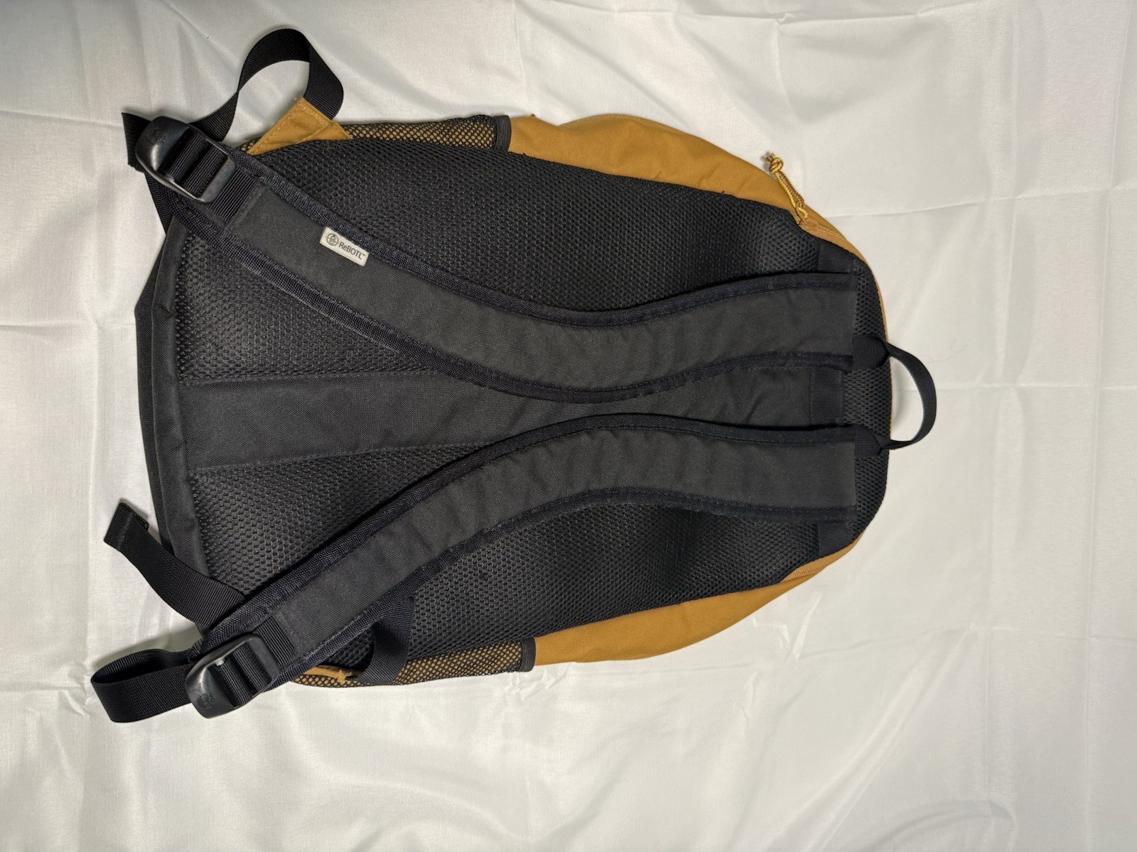 Timberland Calverton 26-Liter Backpack Orange, Dual Zippers & Side Mesh Pockets