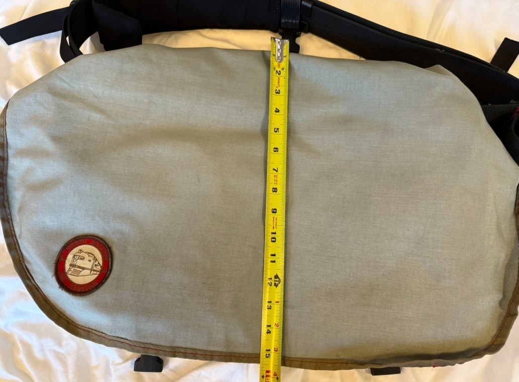 Vintage Freight Baggage messenger bag – Size L, 35L, Old Tag [2008]