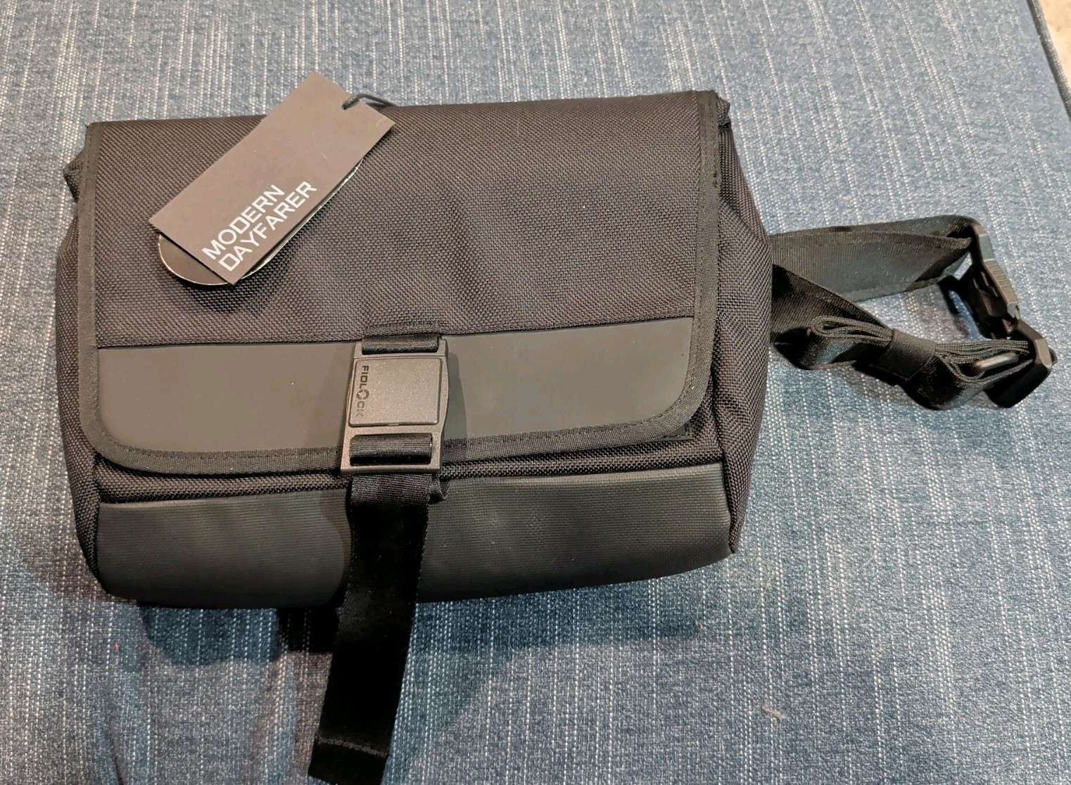 Modern Dayfarer 11.5″ Shoulder Bag