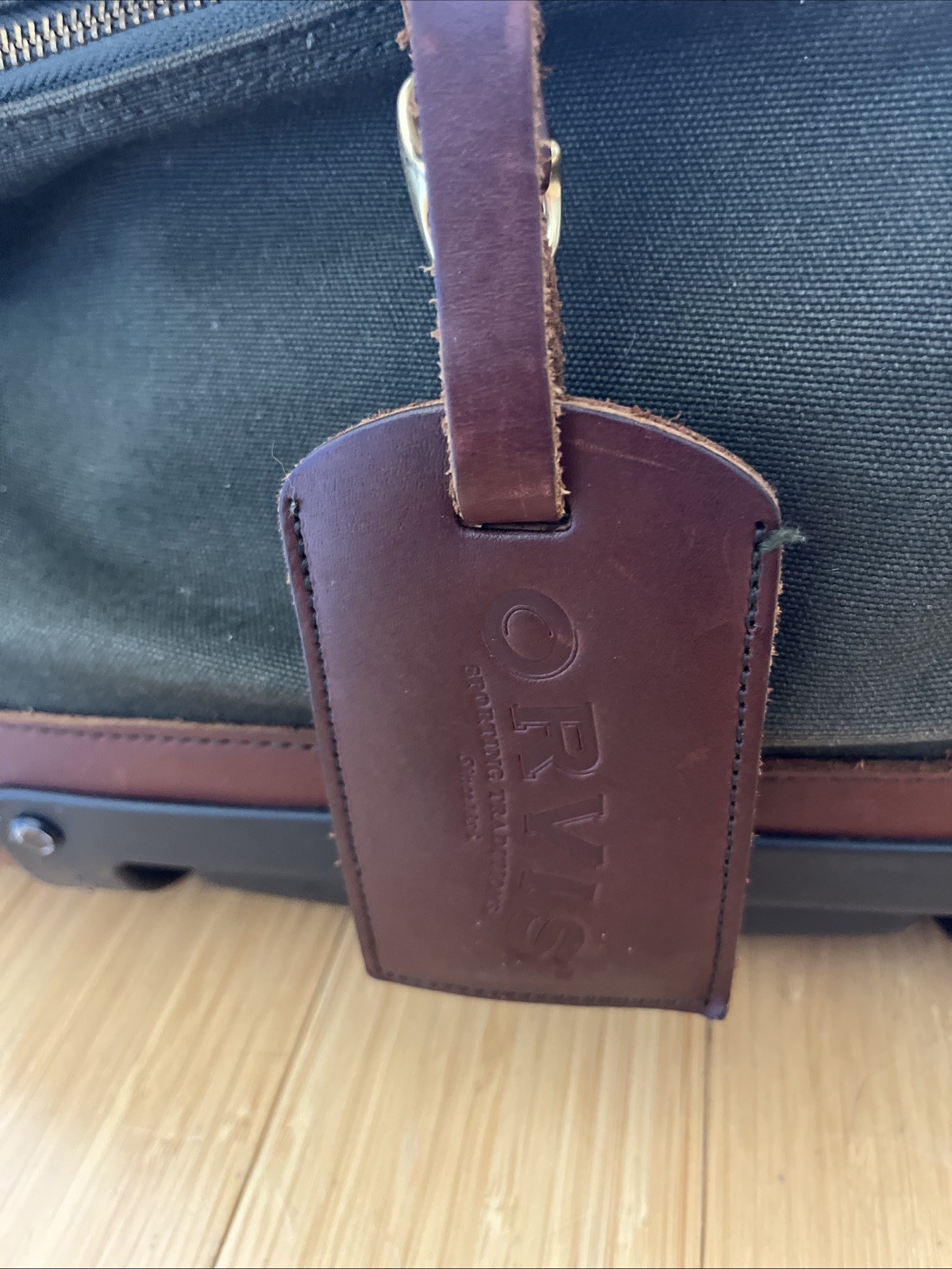 Orvis Battenkill Green Canvas Leather Bottom Large Rolling Duffle Bag Very Good