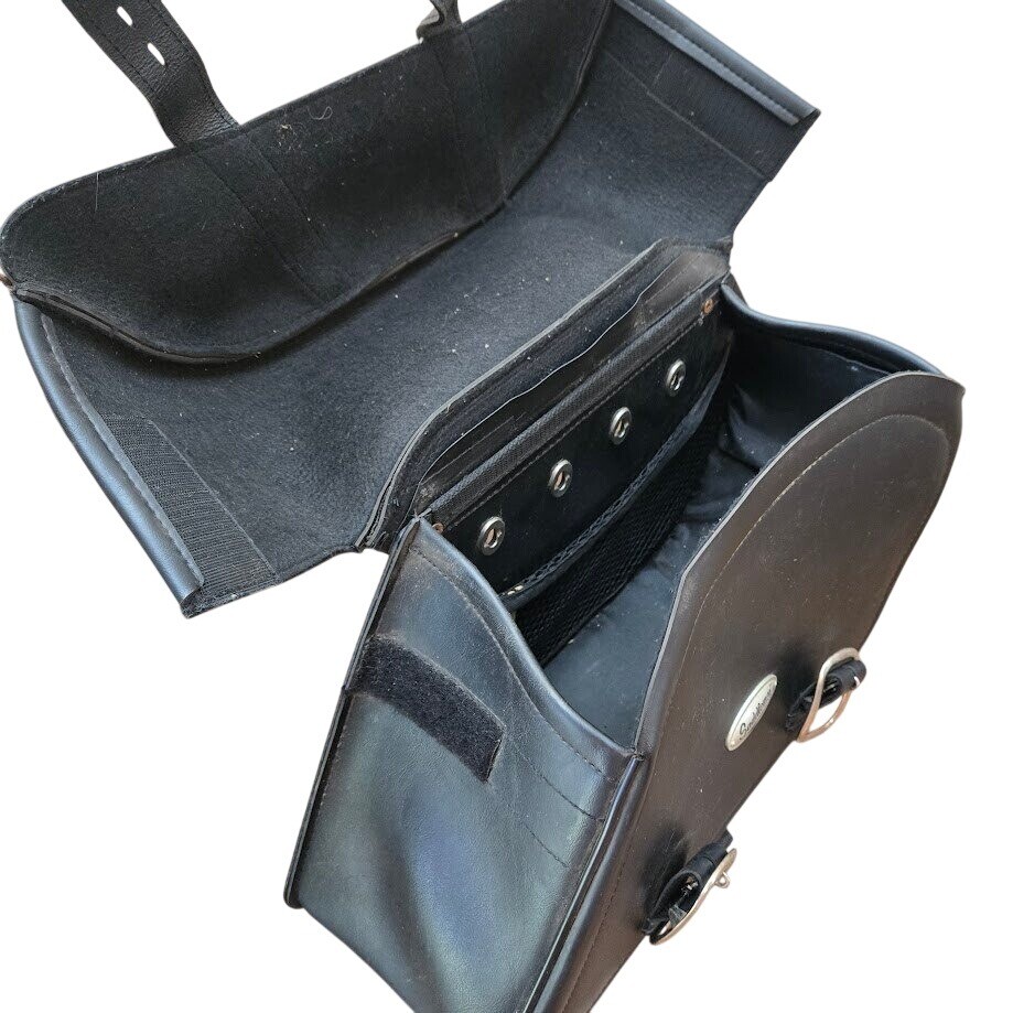 Saddlemen Drifter Slant Motorcycle Saddlebags – Versatile Throw-Over Jumbo