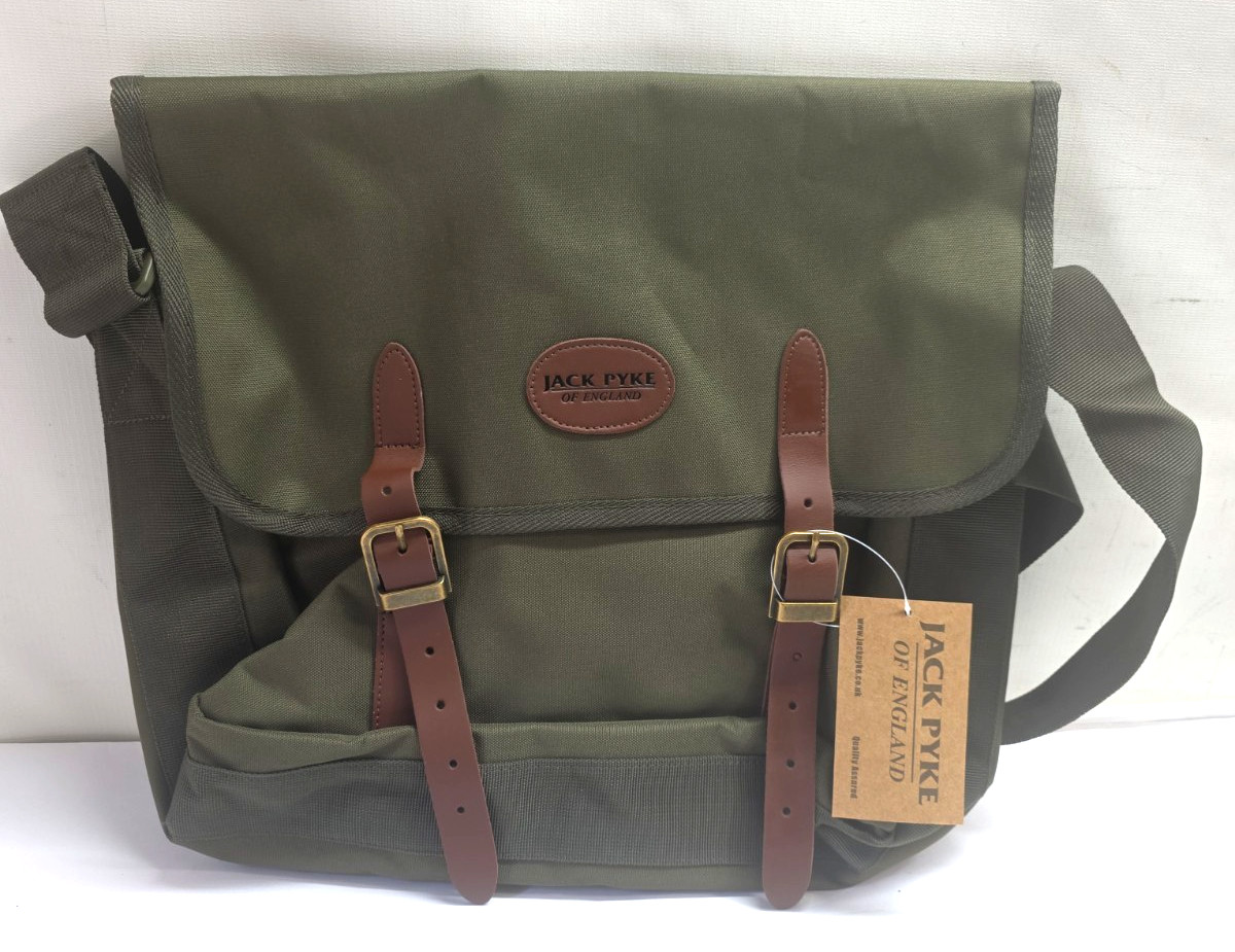 Jack Pyke Dog Bag Hunting Satchel Shooting Shoulder Carry Pack Cordura Green
