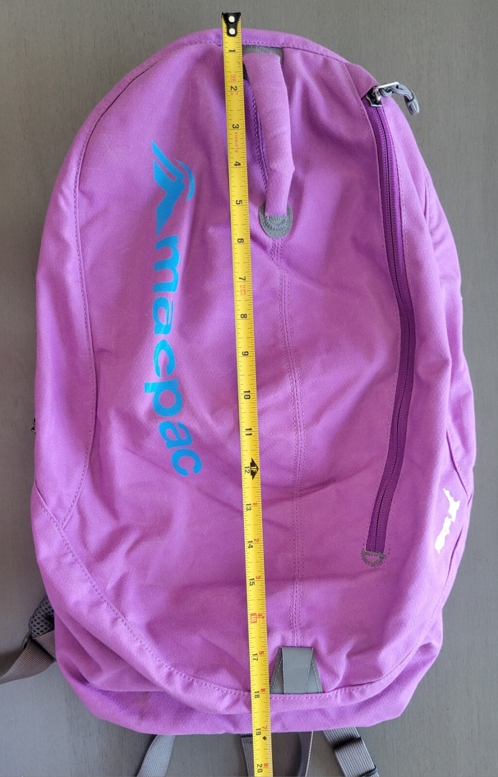 MACPAC KAHU 22 backpack hiking cycling daily use cover purple blue New Zealand