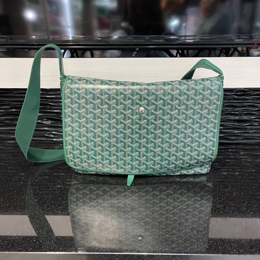 Goyard Capetien Messenger Bag Green