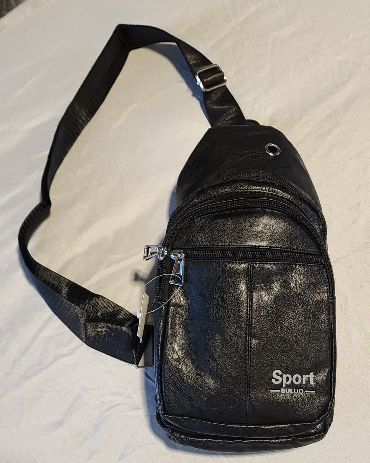 New, Men’s crossover sling bag