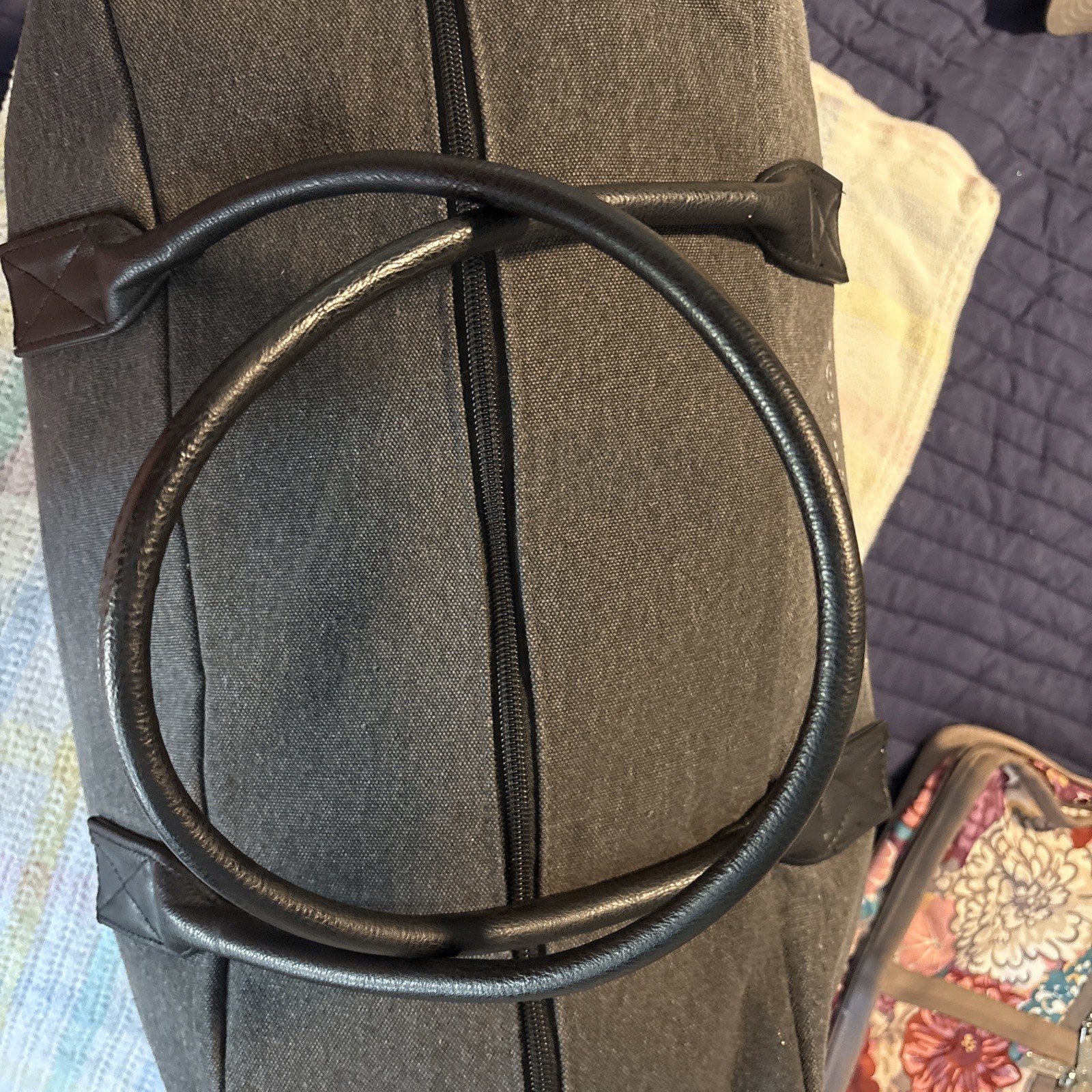 Duffle Bag John Varvotas Men’s Dark Gray Canvas Handled Weekender Gym Tote