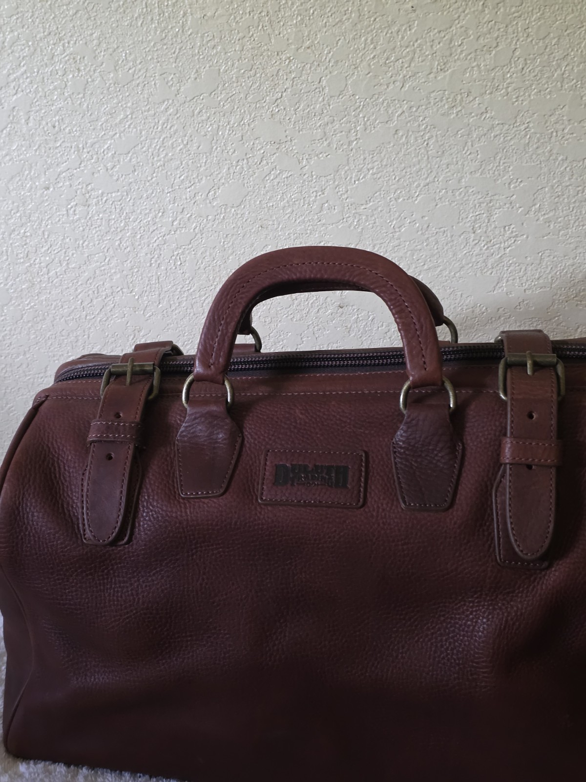 Duluth Trading Lifetime Leather Doctor Bag Brown Utility Duffle USA Full Grain