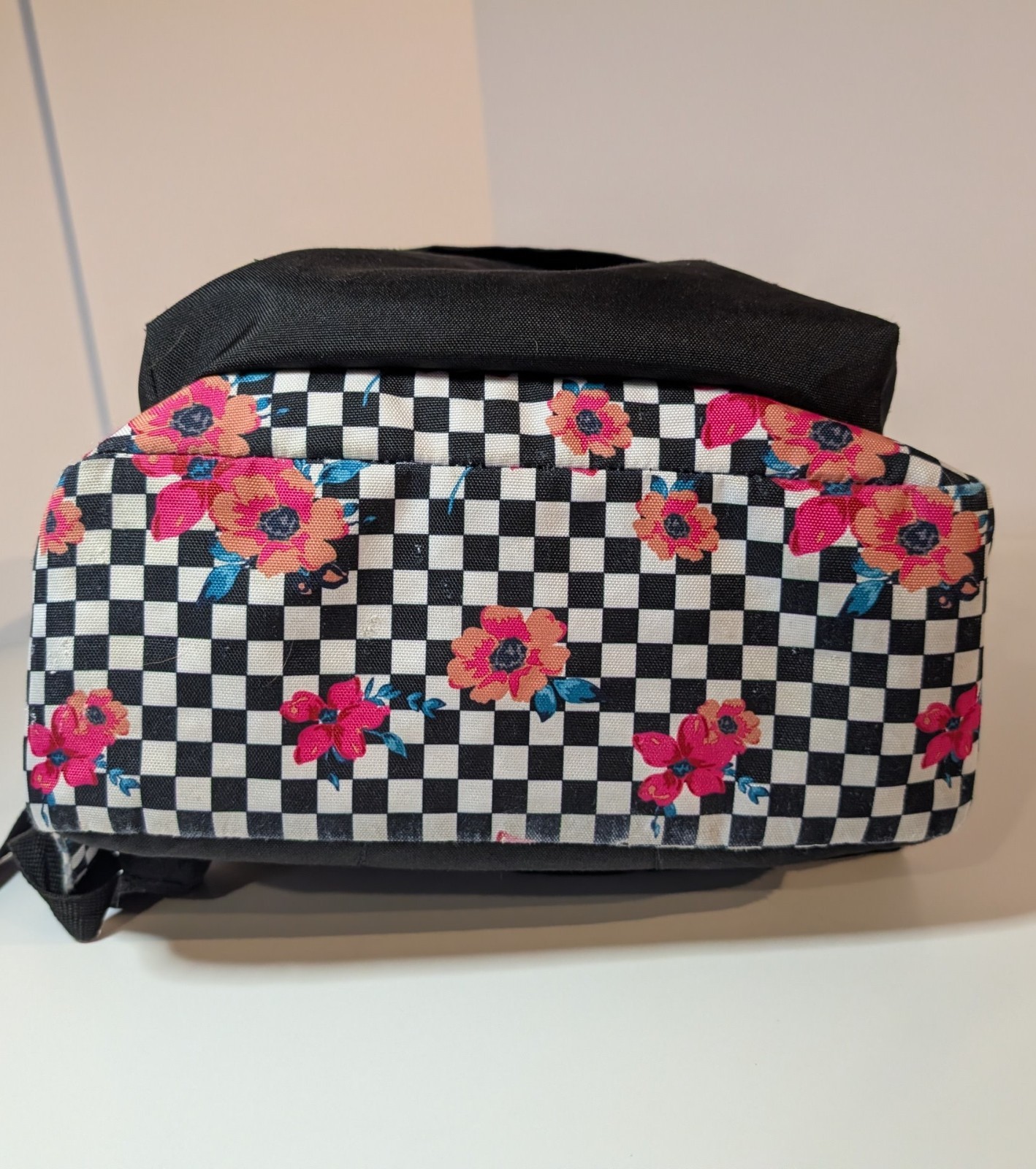 Vans Off The Wall Backpack Black White Checkered Floral with Pink Roses, Daypack