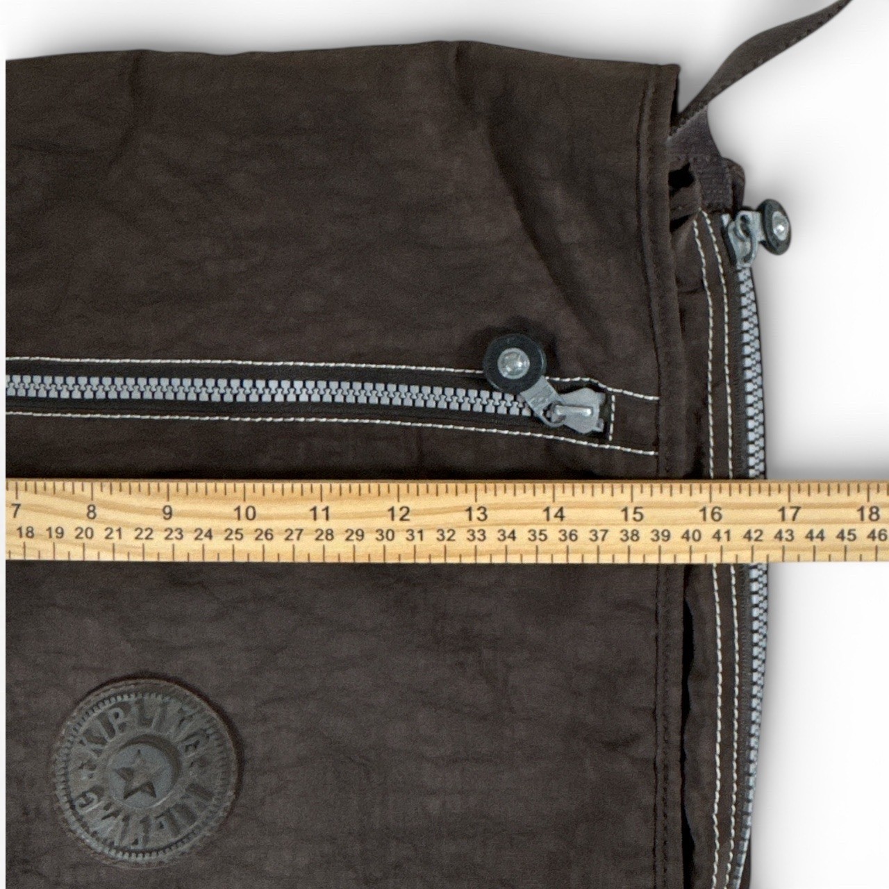Kipling Messenger Bag Nylon Charcoal Adjustable Strap Pockets Expandable