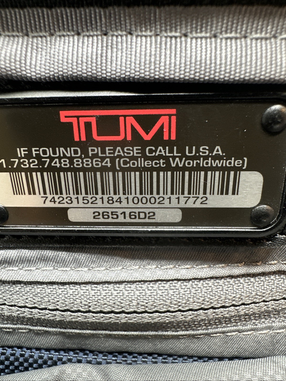 TUMI Alpha 2 T-Pass Medium Screen Briefcase Laptop Bag Nylon MODEL 26516D2