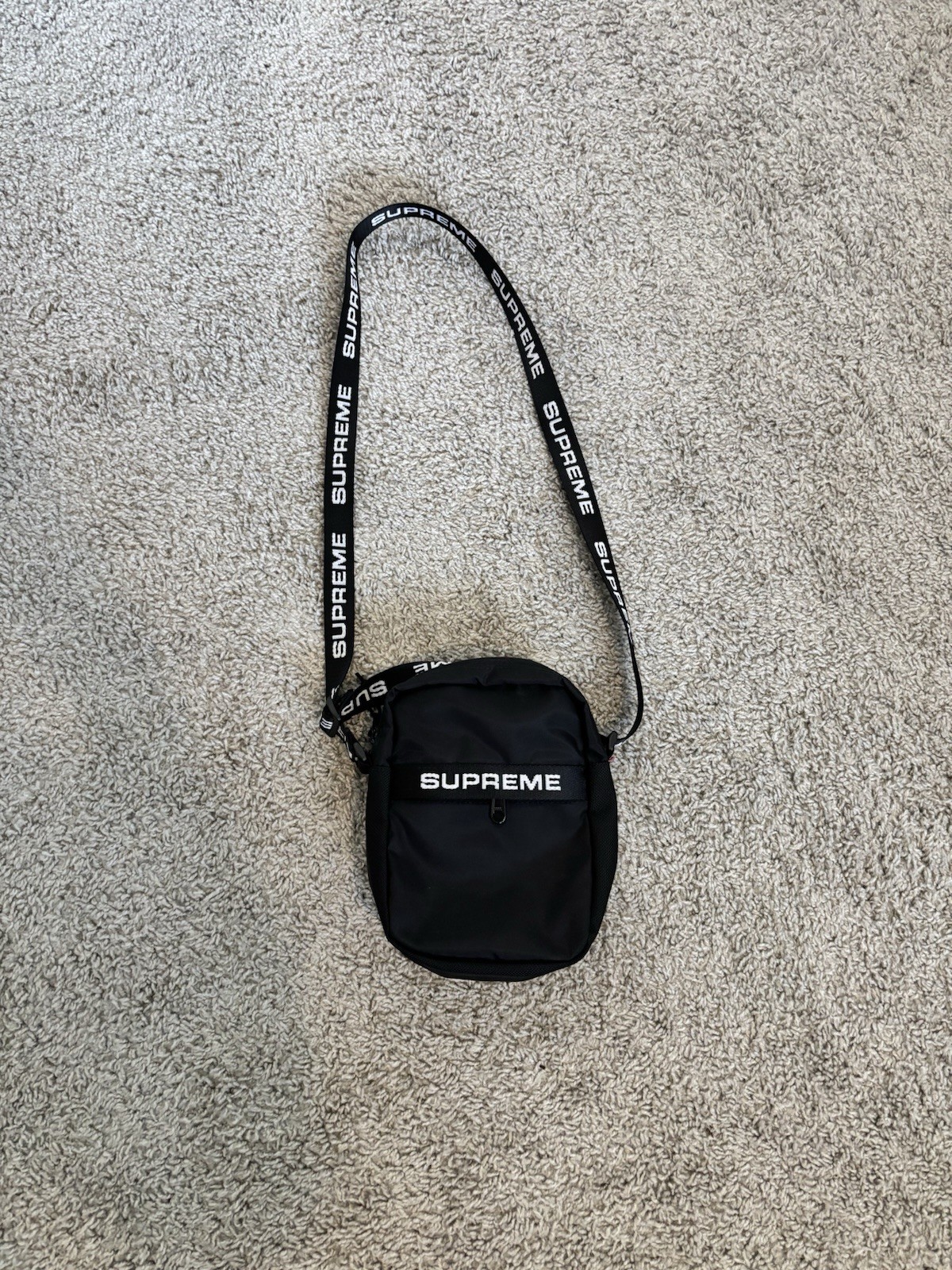 Supreme SS18 Shoulder Bag – Black