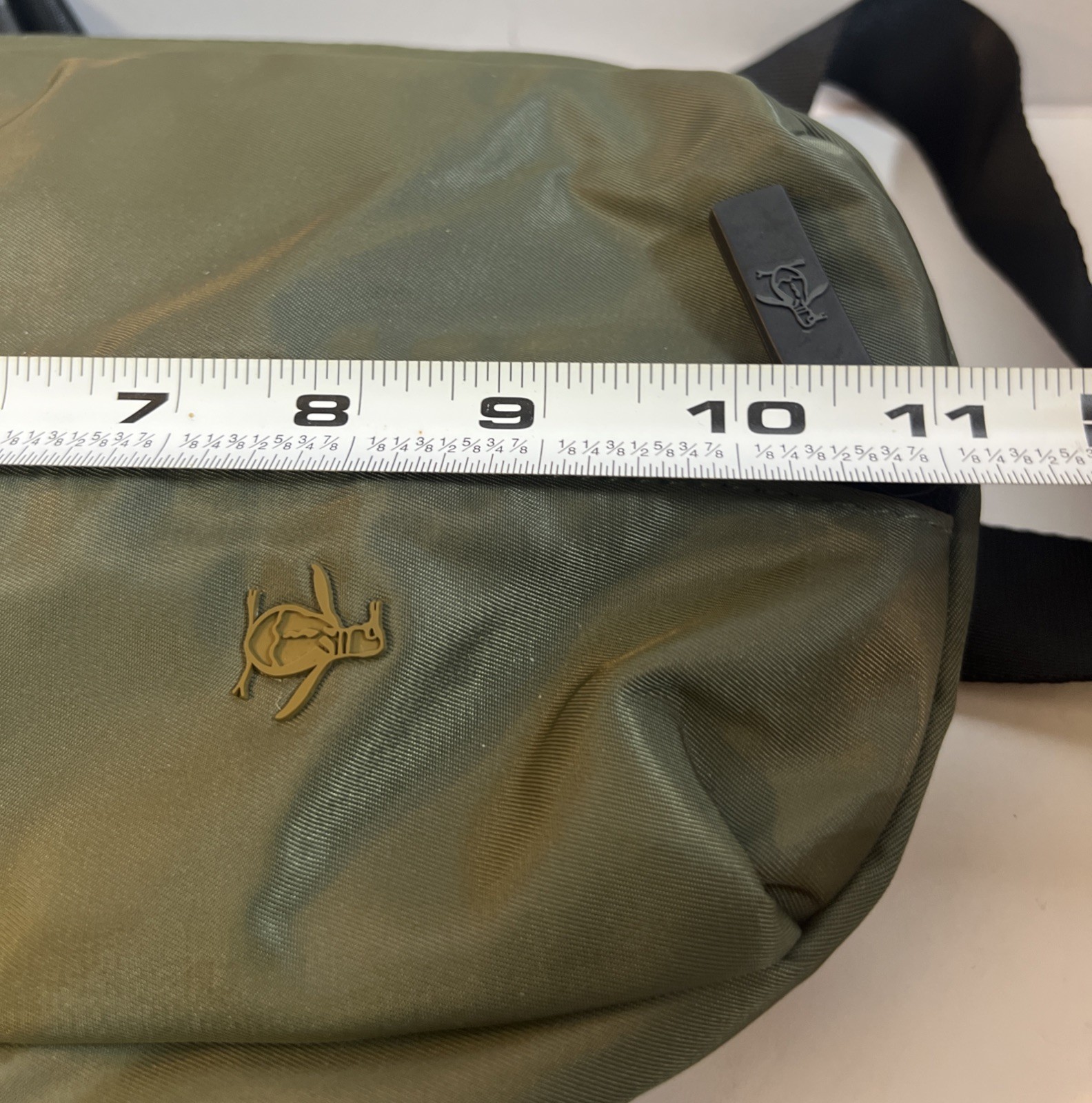 New Original Penguin Sling Bag By Munsingwear Unisex Versatile Travel Bag