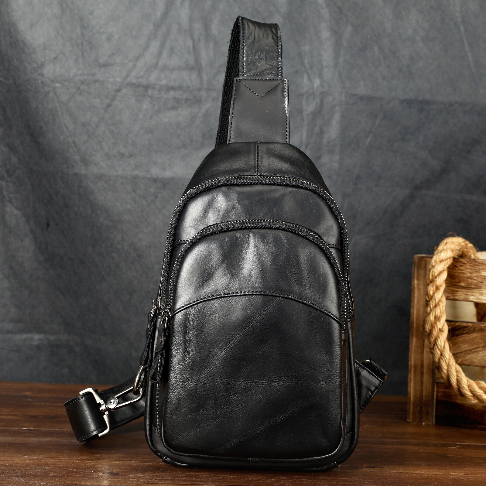 Men’s Leather Chest Bag Large Capacity Crossbody Bag Fits 7.9 Inch iPad