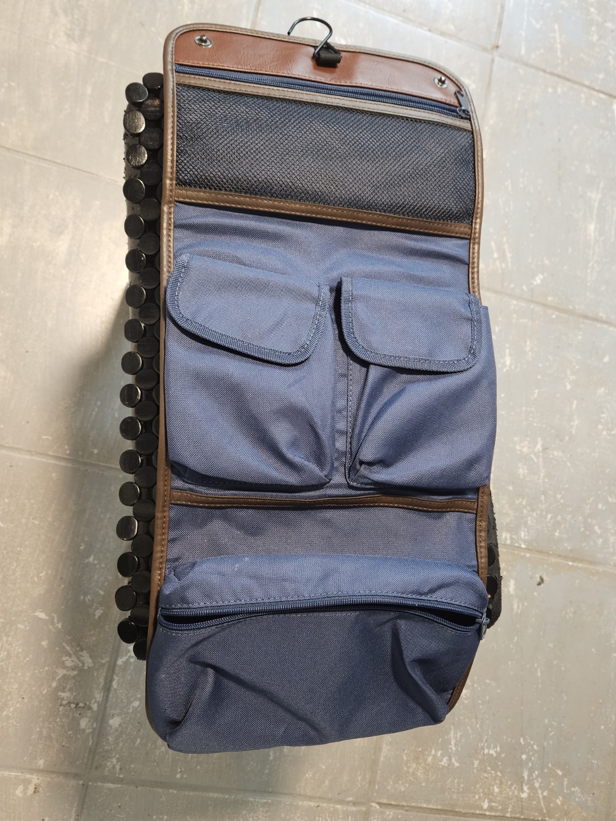 G.H. Bass & Co Brown Travel Bag Organizer Storage Hanging Hook