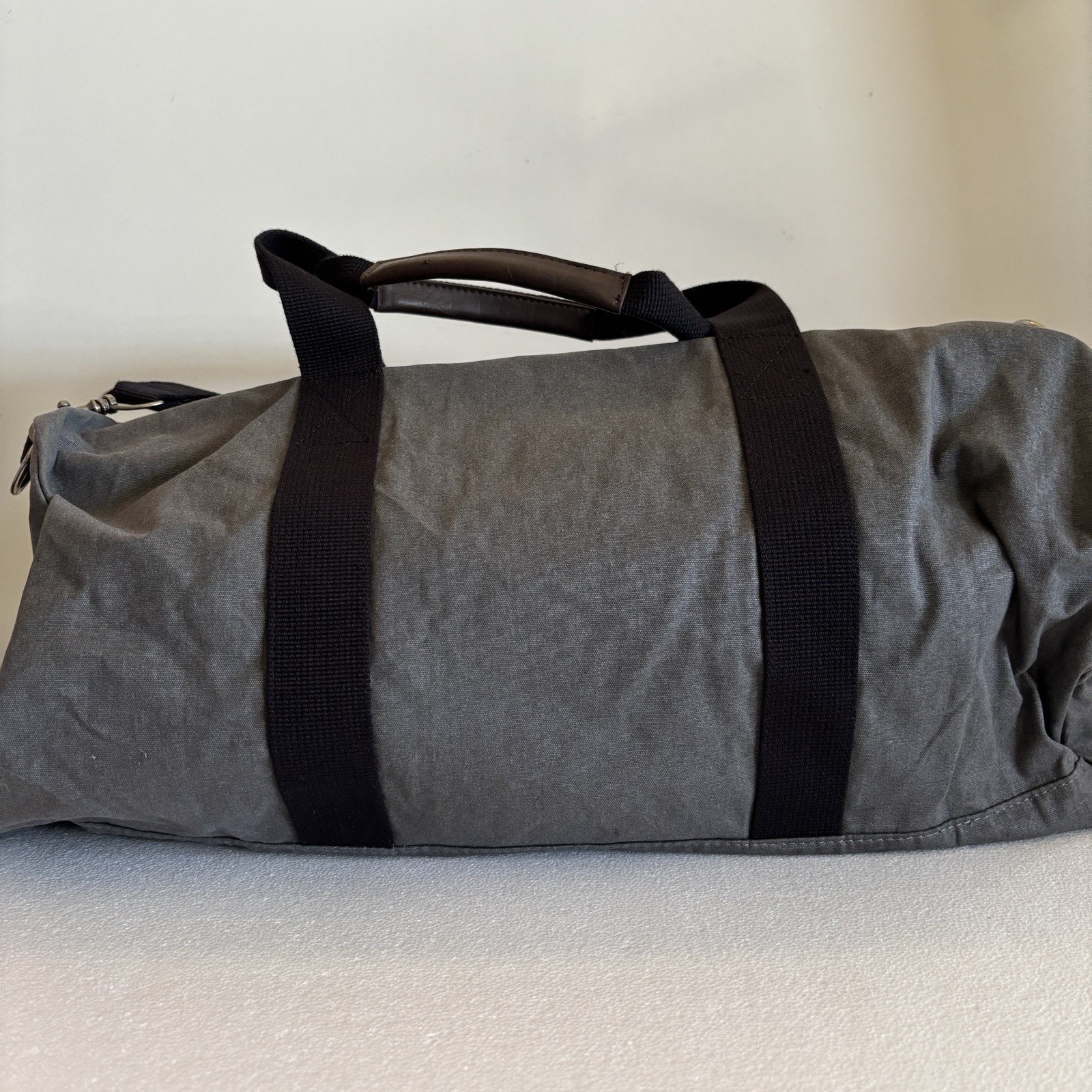 American Eagle Outfitters Charcoal Grey Canvas Duffle Bag