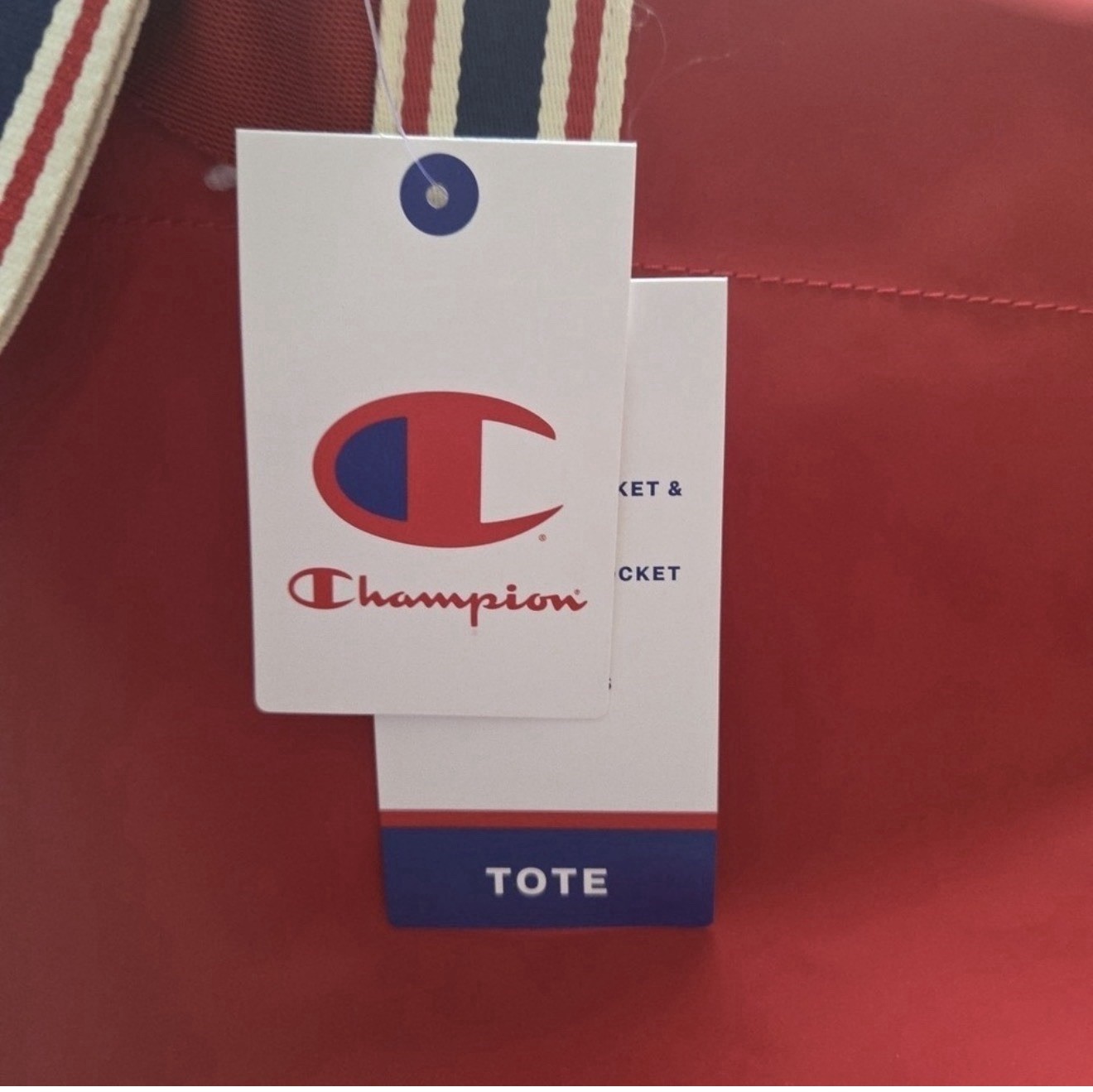 Champion Logo Tote Bag Interior Zip Pocket Key Clip Dbl Handles 22″ x 15″ x 8″