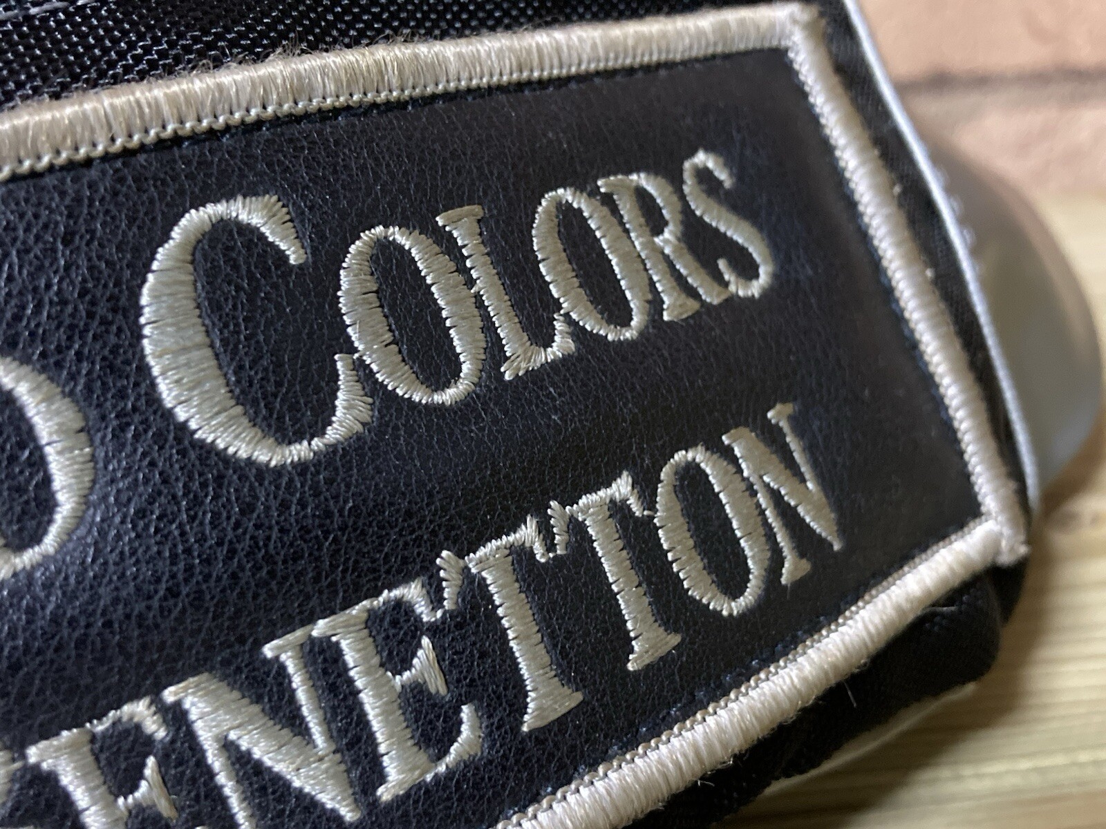United Colors of Benetton Crossbody Fanny Pack Bag Vtg Size 9.8 x 5.1 x 3.9 in