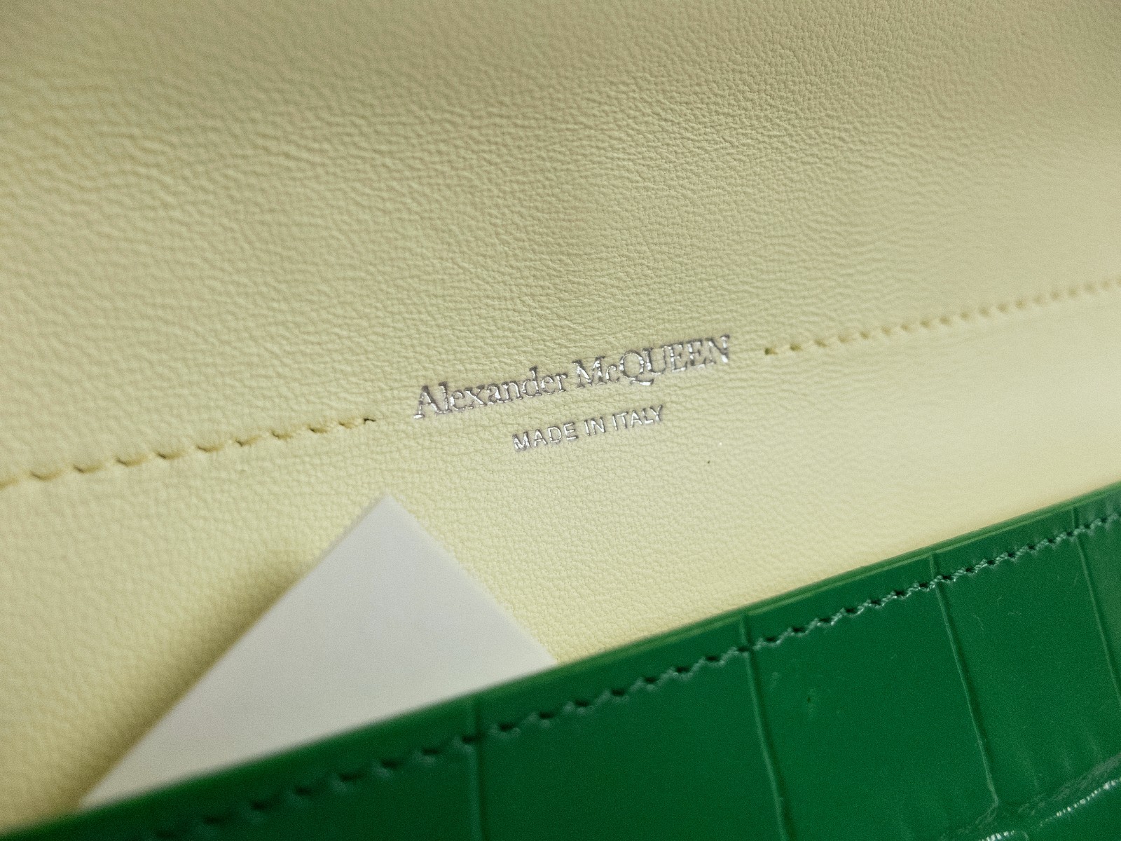 (NO CUSTOMS TAX) ALEXANDER MCQUEEN green croc effect leather envelope clutch bag