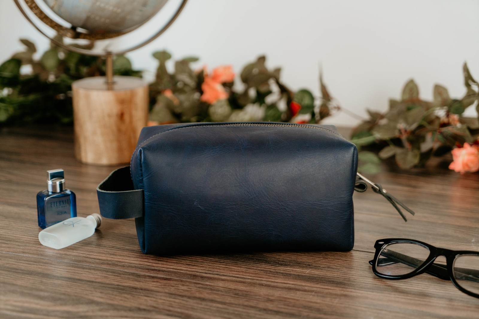 Vellaire Personalized Leather Toiletry Bag, Handmade Genuine Leather, Gift Bag