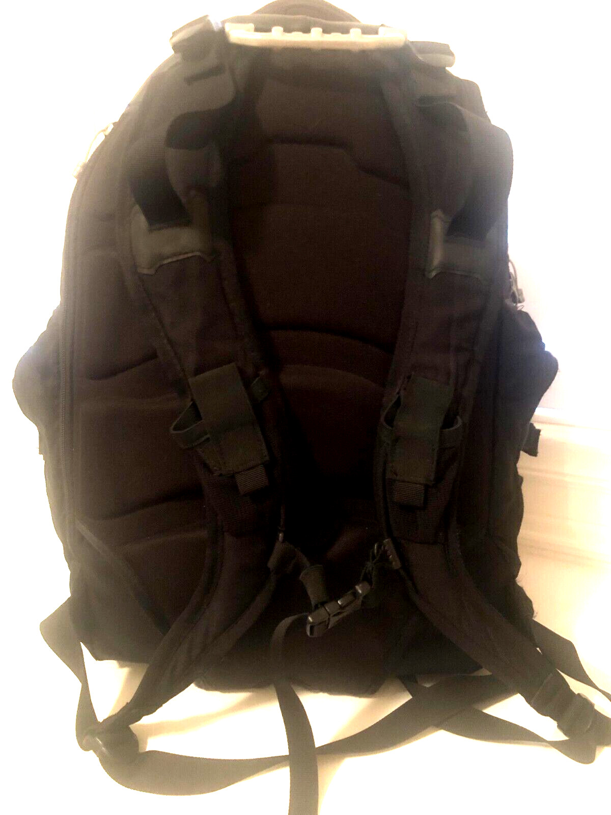 OAKLEY KITCHEN SINK BACKPACK Black w/ Silver 34L Tactical Field Gear Pack Bag