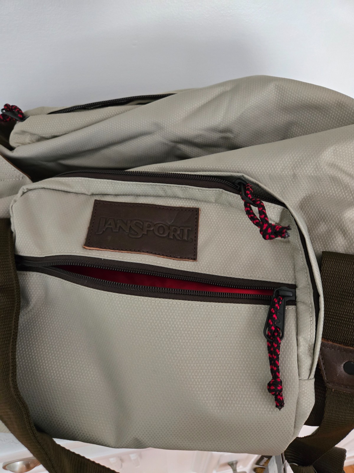 NEW Jansport Guidepost Duffel Duffle Bag Travel Luggage Weekender Gym Nylon 53L