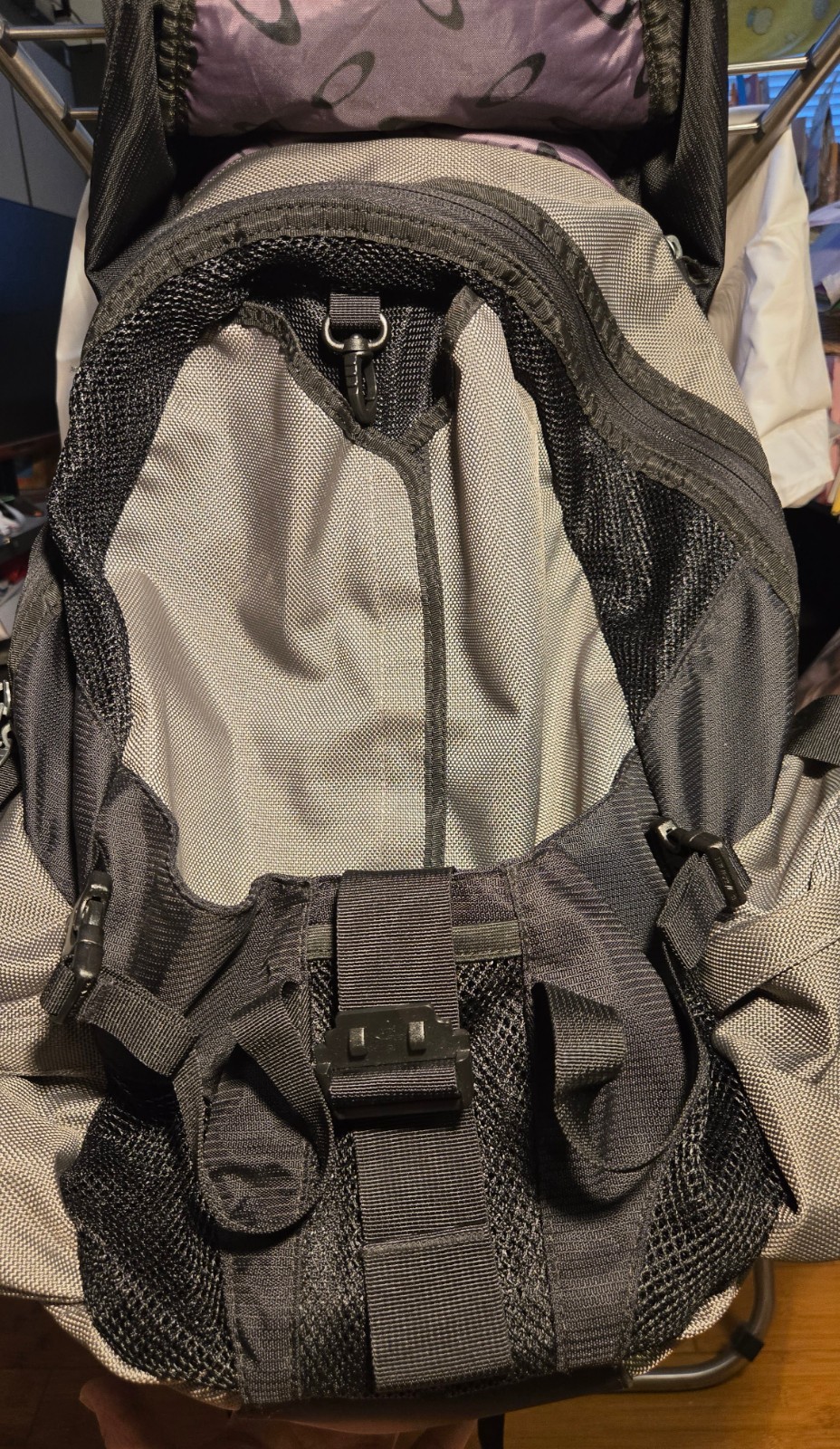 New Never Used OAKLEY ICON PACK 3.0 BACKPACK 92075A-279 Sheet Metal
