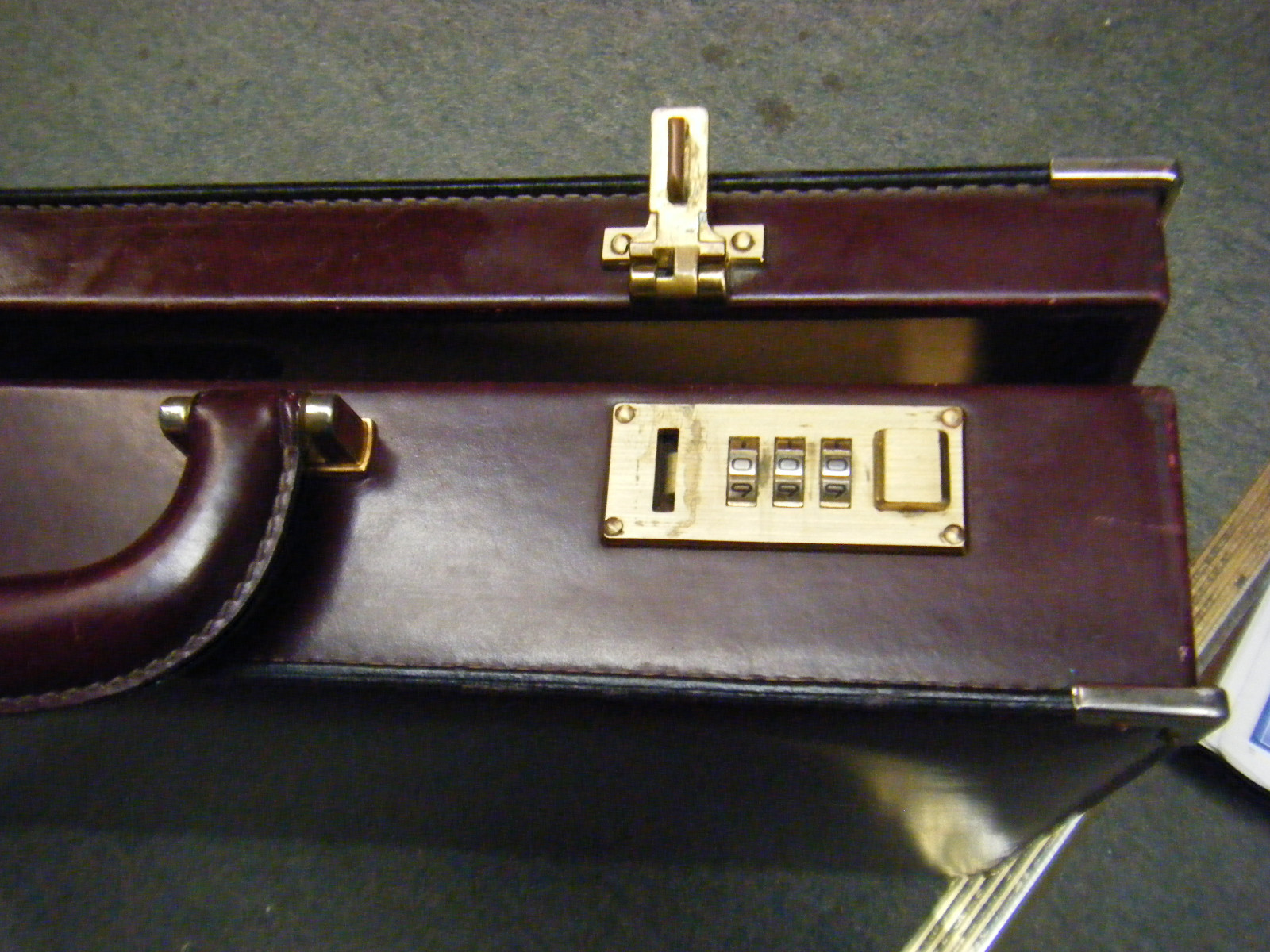Vintage Bally Monogram Hard Sided Brass Lock Briefcase ITALY 18″ X 13″ X 3″