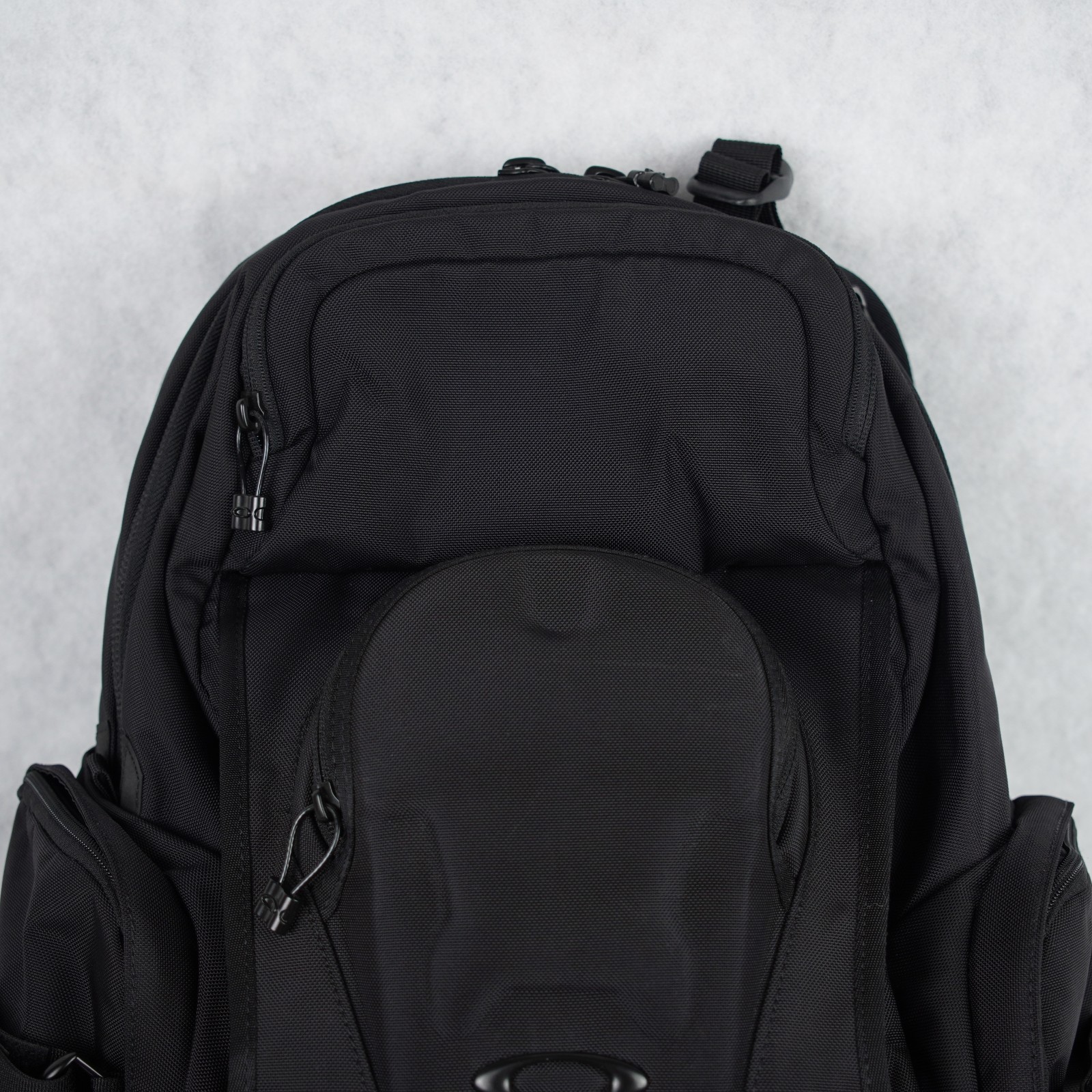 Oakley Icon Backpack Large Gear Bag Laptop Tactical Original 2.0 Black Mint EUC