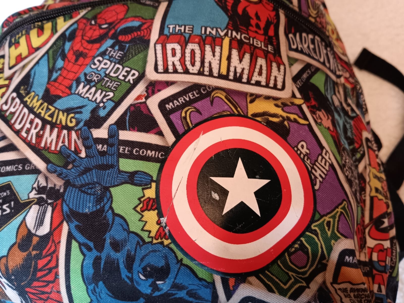 Bioworld Marvel Comics Comic Print 16″ Backpack