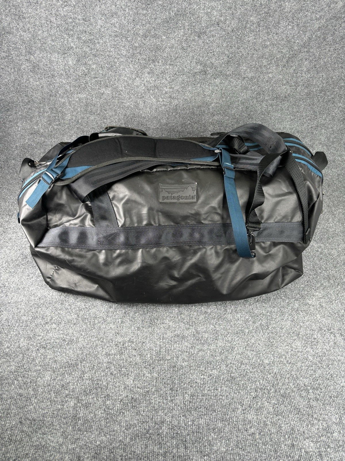 Vintage Patagonia Black Hole Duffle Bag Black With Shoulder Straps