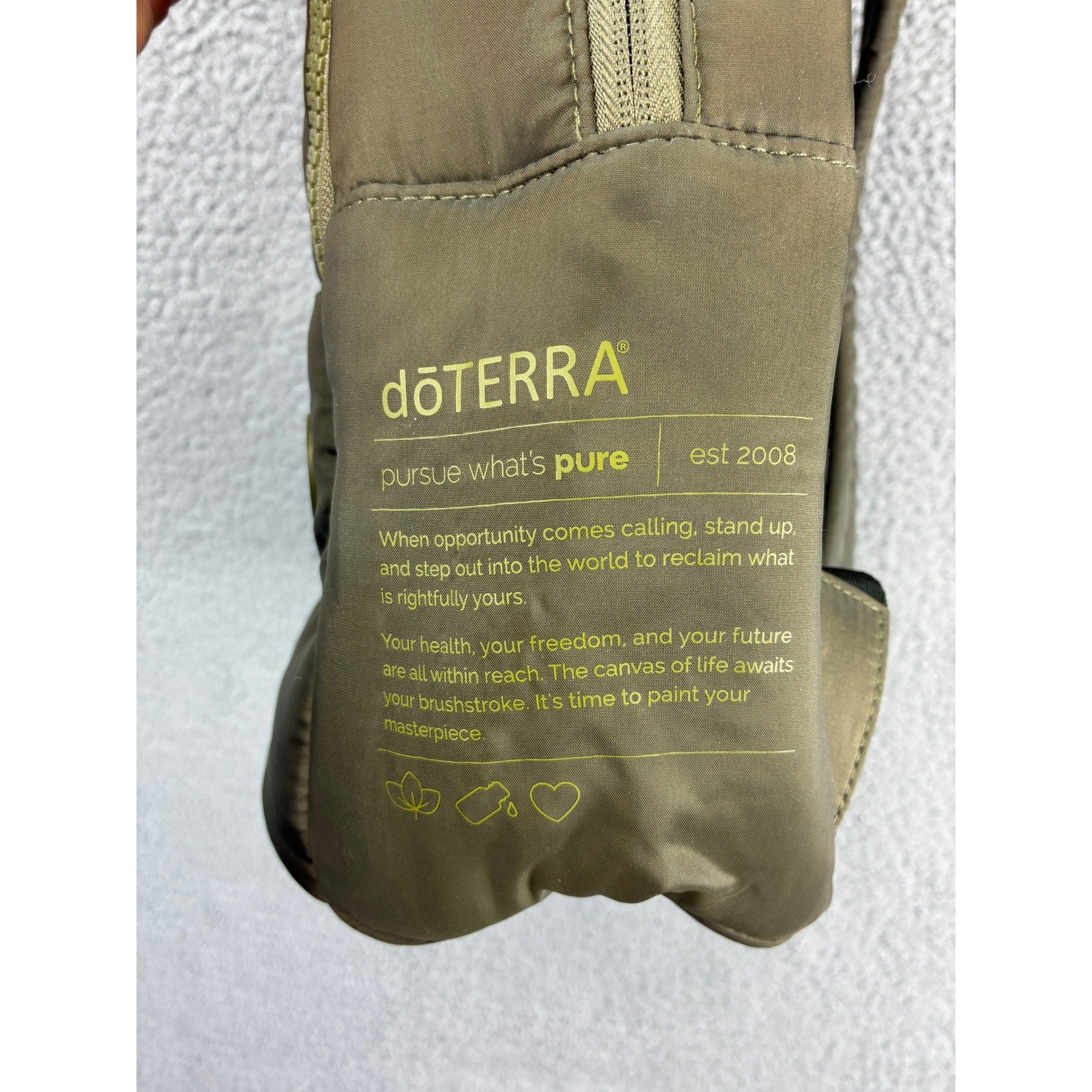 doTERRA Puffer Backpack Unisex Rucksack Army Green Travel Activewear Quilted