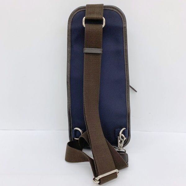 Authentic Burberry BLACK LABEL Navy Body Bag Crossbody Travel Men’s 15cm x 34cm