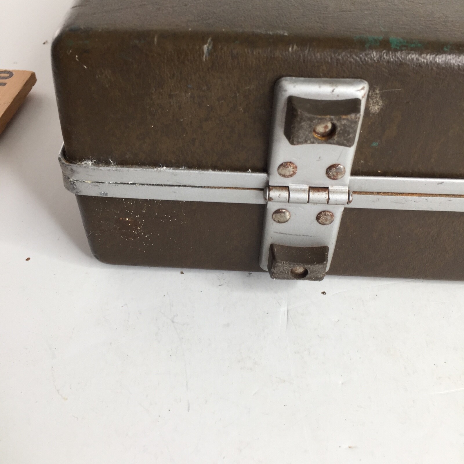 Vintage Samsonite Briefcase – Grey Hard Side Slim MidCentury Attache MCM NO KEY