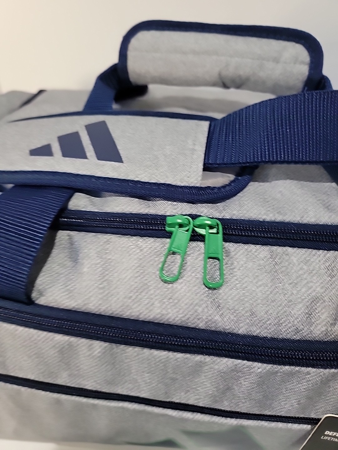 adidas Defender 5 Medium Duffel Bag, 5159471 JJ7730 Twill S10-Ash/Dark Blue/Gree