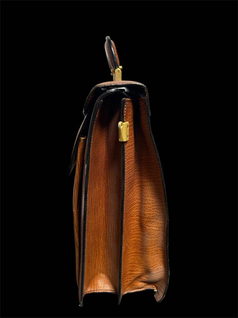 Authentic Bally Vintage Leather Business Bag 28.5cm x 42cm x 12cm**Optimized T
