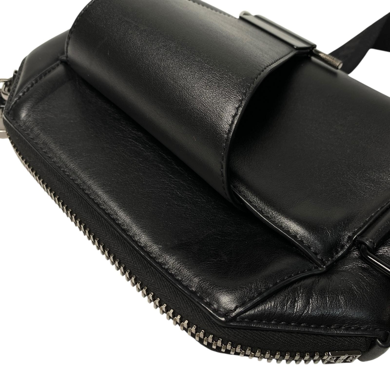 Givenchy Antigona U Shoulder Bag, Black Leather Crossbody Bag for Men