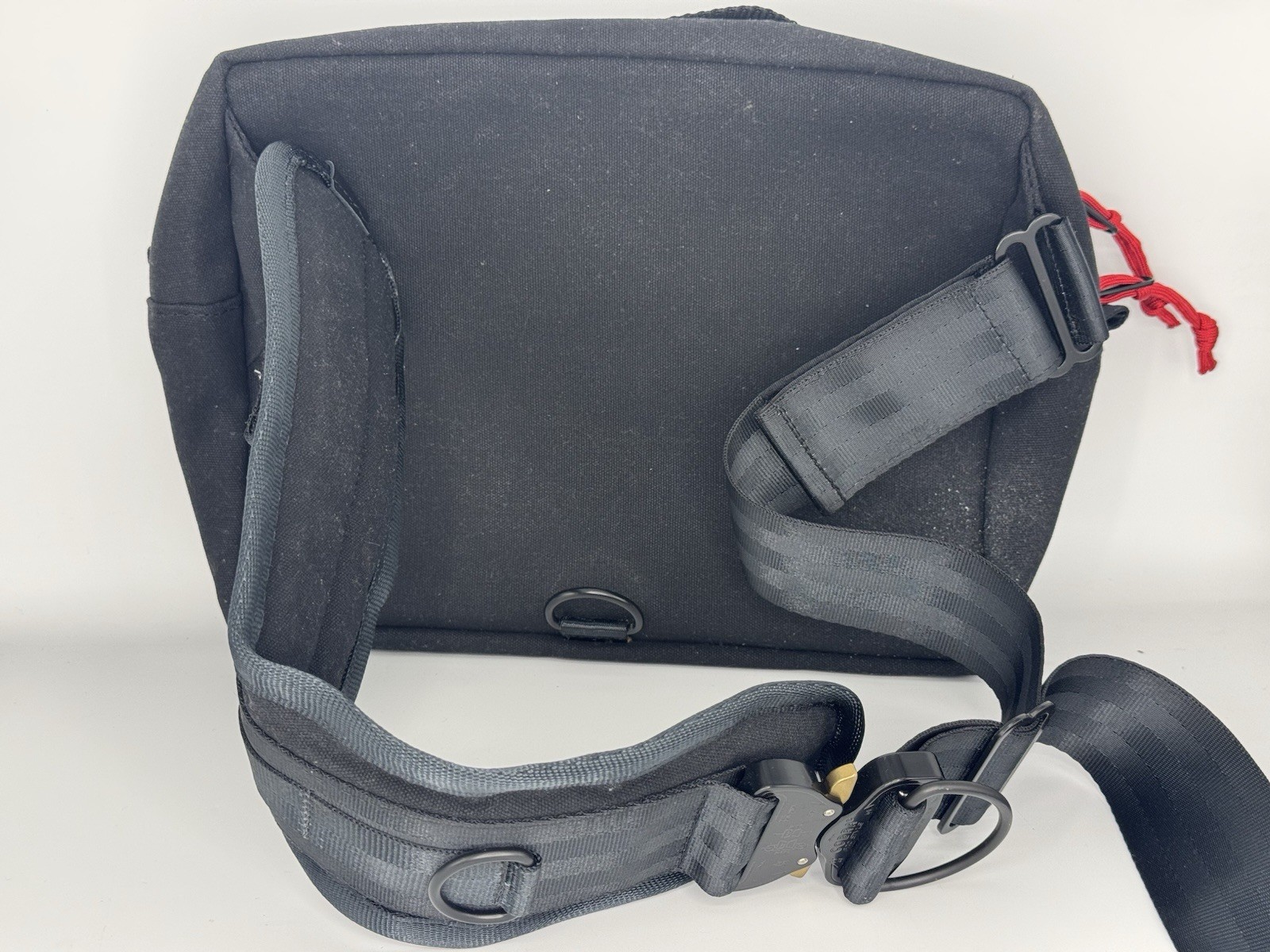 Defy Manufacturing Insidious Jr. Ballistic Nylon Sling Bag
