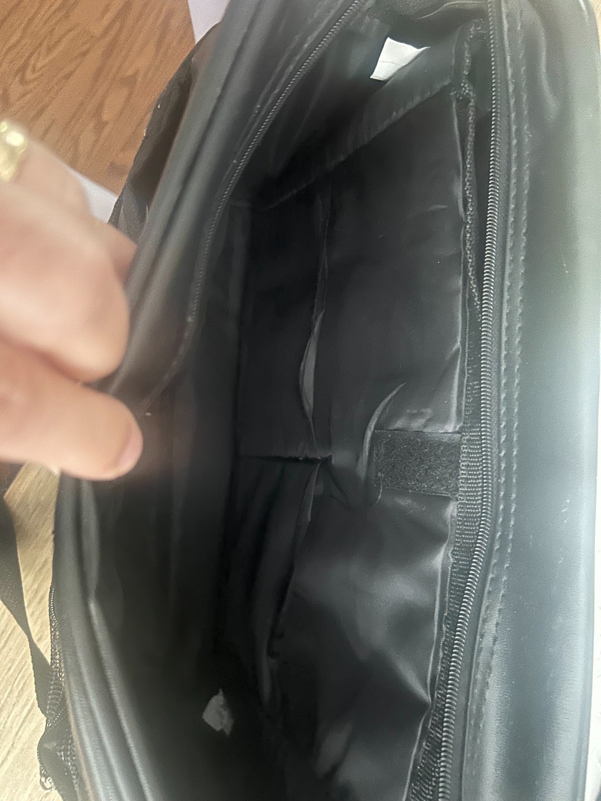 LEATHER BRIEF CASE TRAVEL BAG COMPUTER SHOULDER ATTACHE NICE!