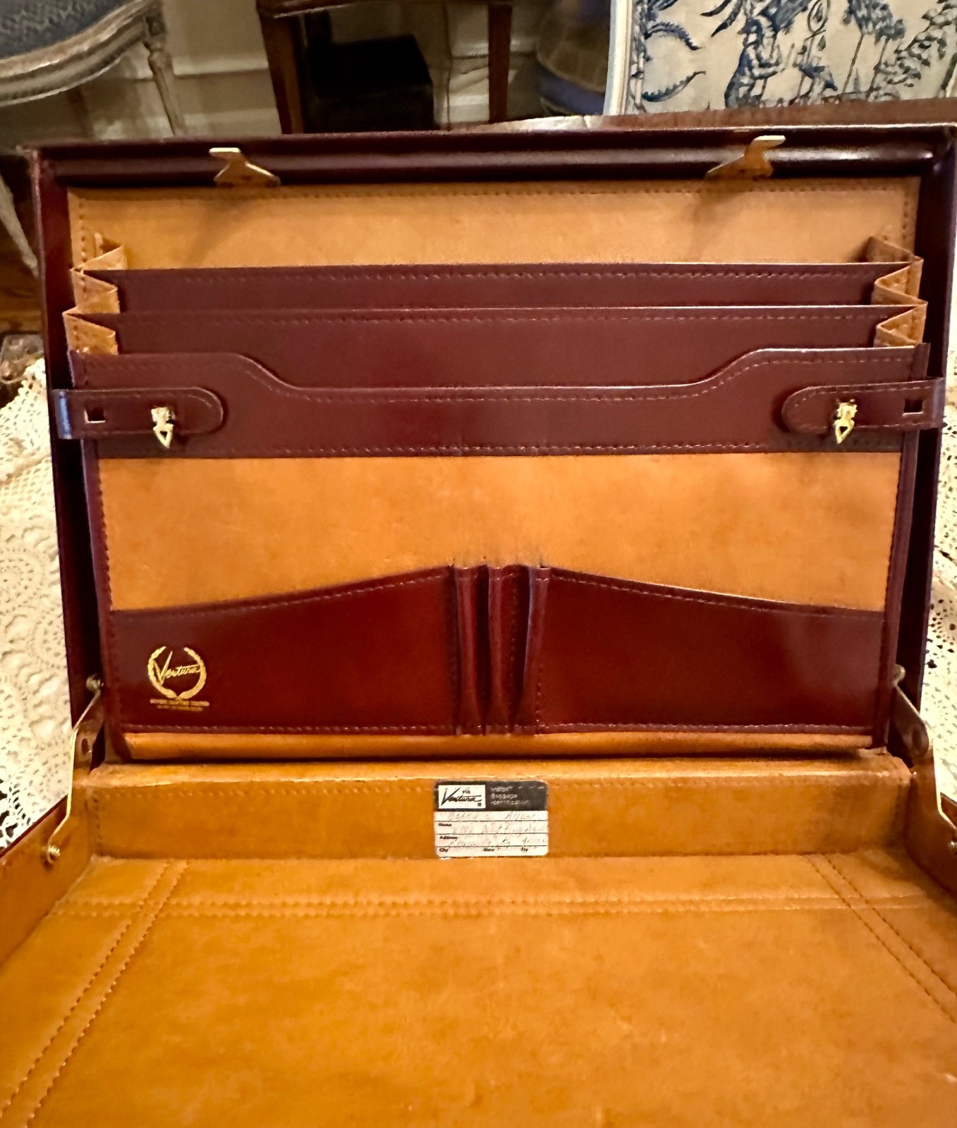 Vintage Ventura Briefcase Burgandy Leather 17.5″ x 12.5″