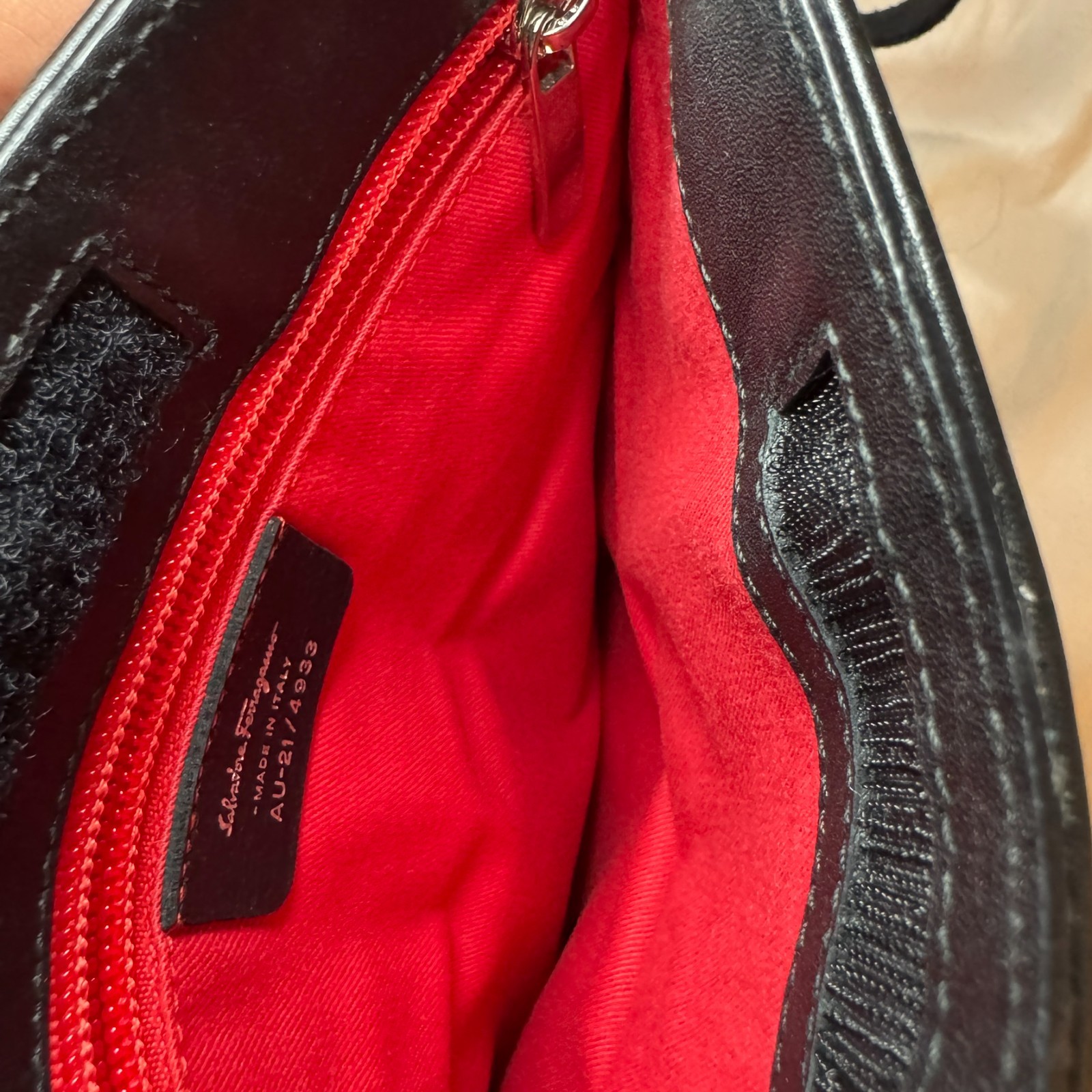 Salvatore Ferragamo Embossed Gancini Leather Crossbody Bag – Black Made in Italy