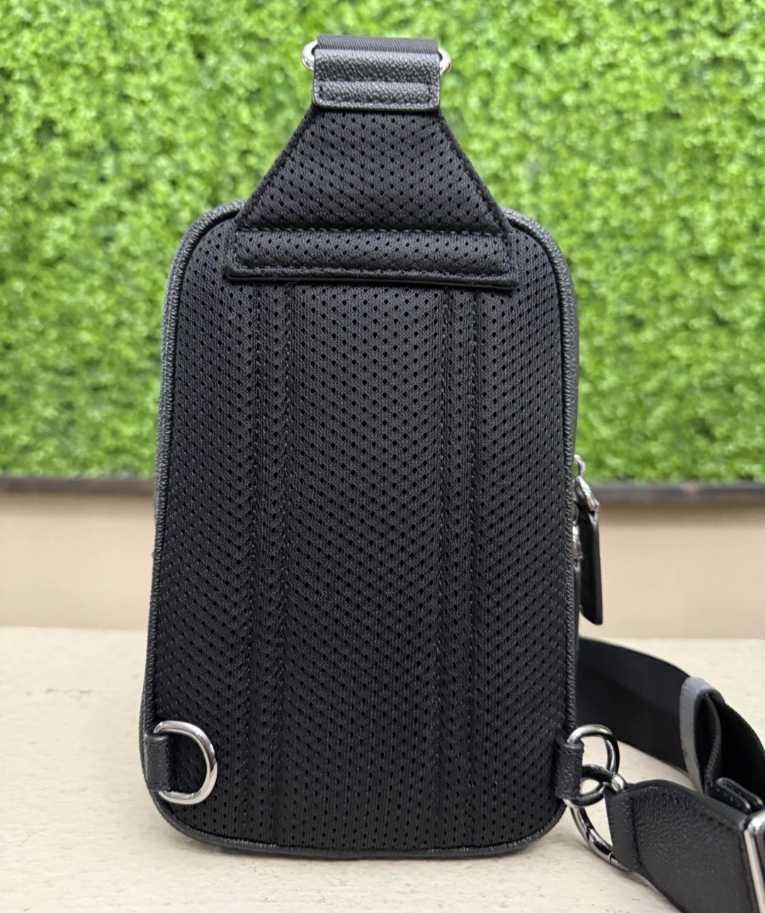 Michael Kors Cooper Medium Signature Logo Crossbody Sling Pack Men Black New