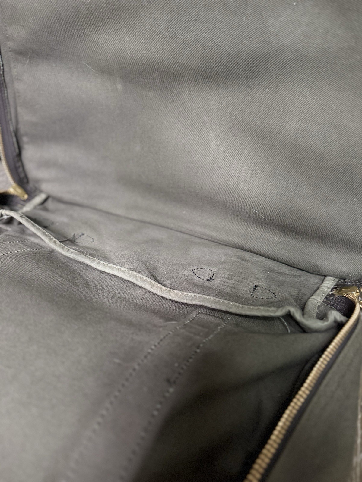 Filson Large Outfitter Bag 238 (Talon-era), Otter Green, Made in USA.