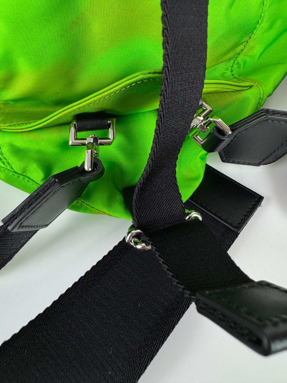 $1,250 Givenchy NWT Auth Green G Zip Duffel Bag Backpack Pockets Handle Adjust