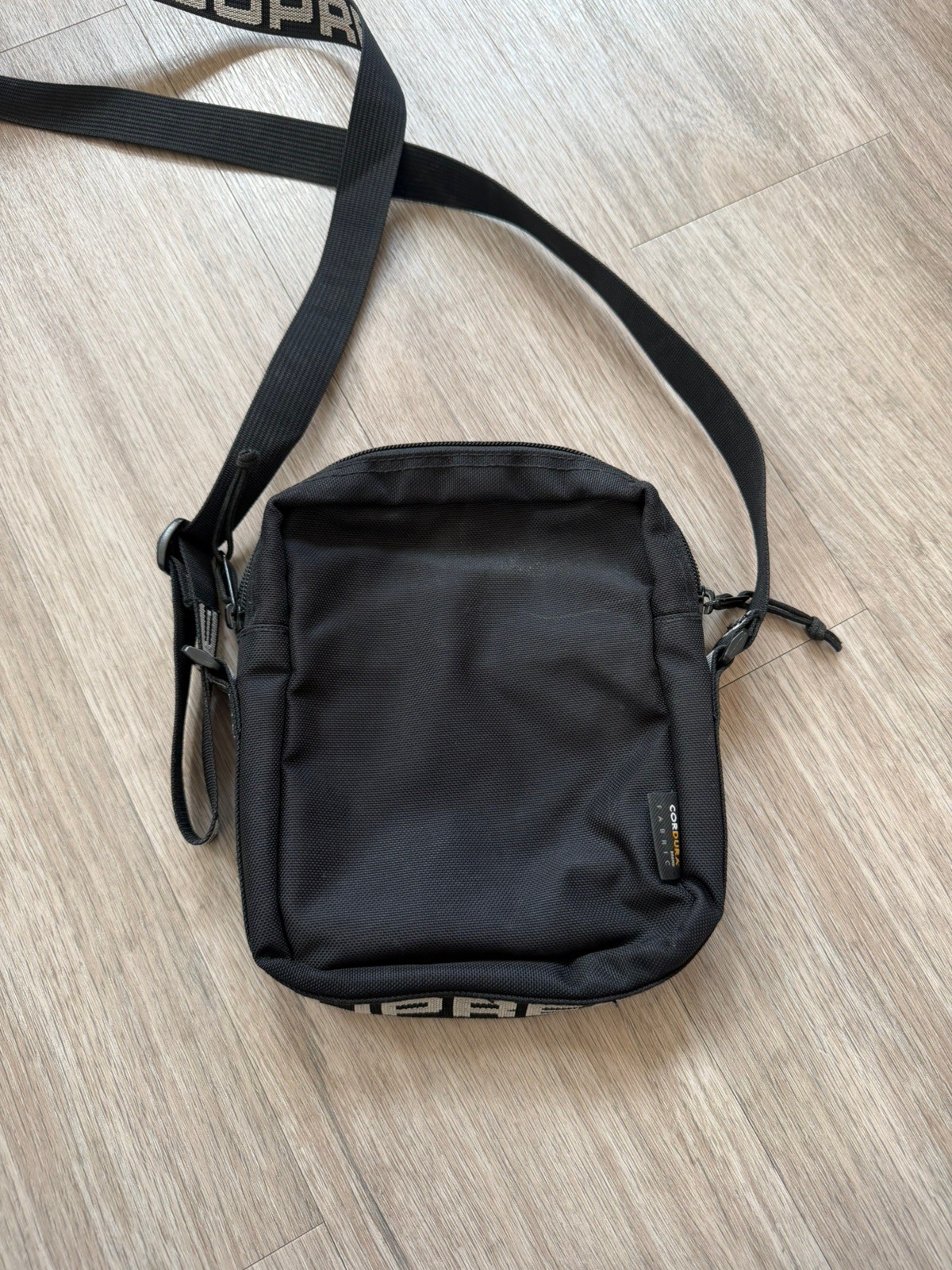 Supreme SS18 Shoulder Bag – Black