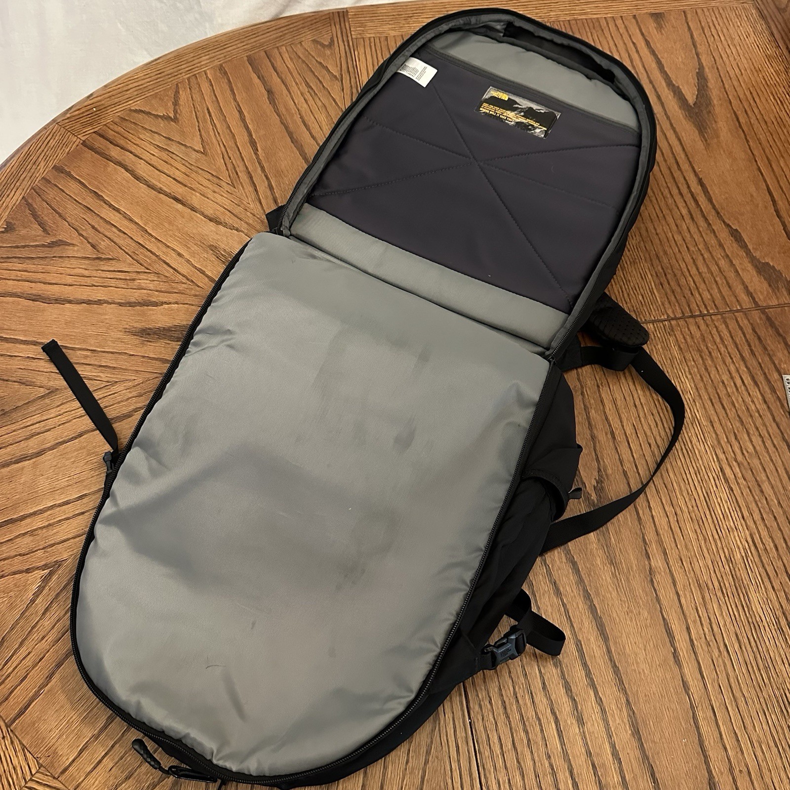 The North Face Surge Backpack Black FlexVent Laptop Travel School Bag Clamshell