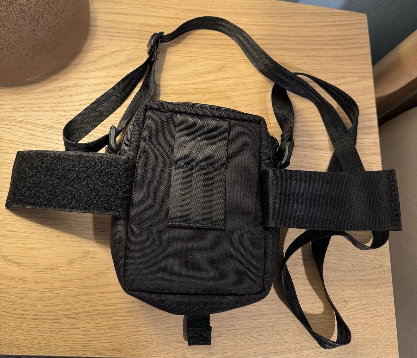 CHROME INDUSTRIES Shoulder Accessary Pouch Crossbody Purse Bag with Strap RARE