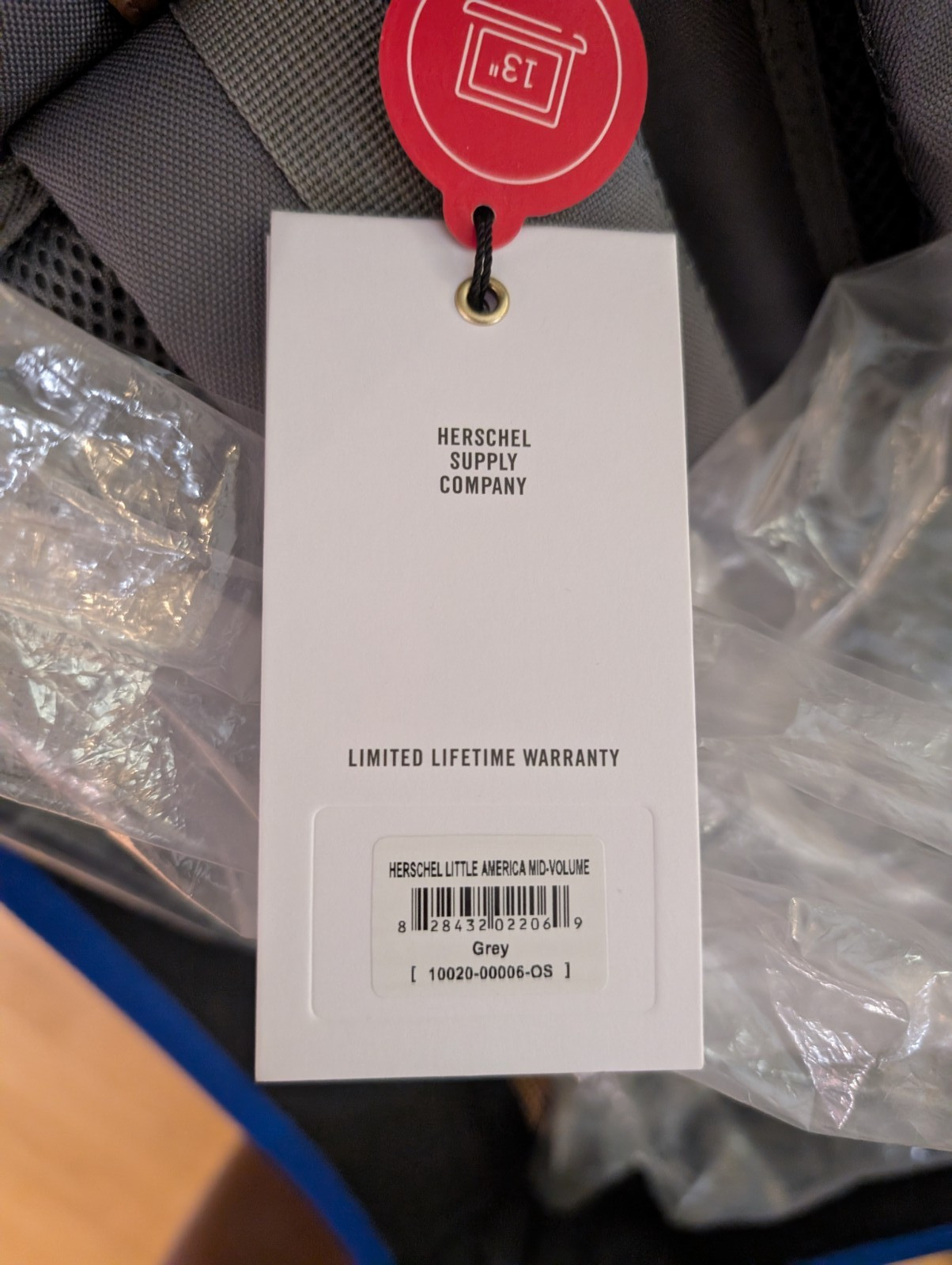 HERSCHEL LITTLE AMERICA LAPTOP BACKPACK ORIGINAL 100% AUTHENTIC SCHOOL BAG 25L